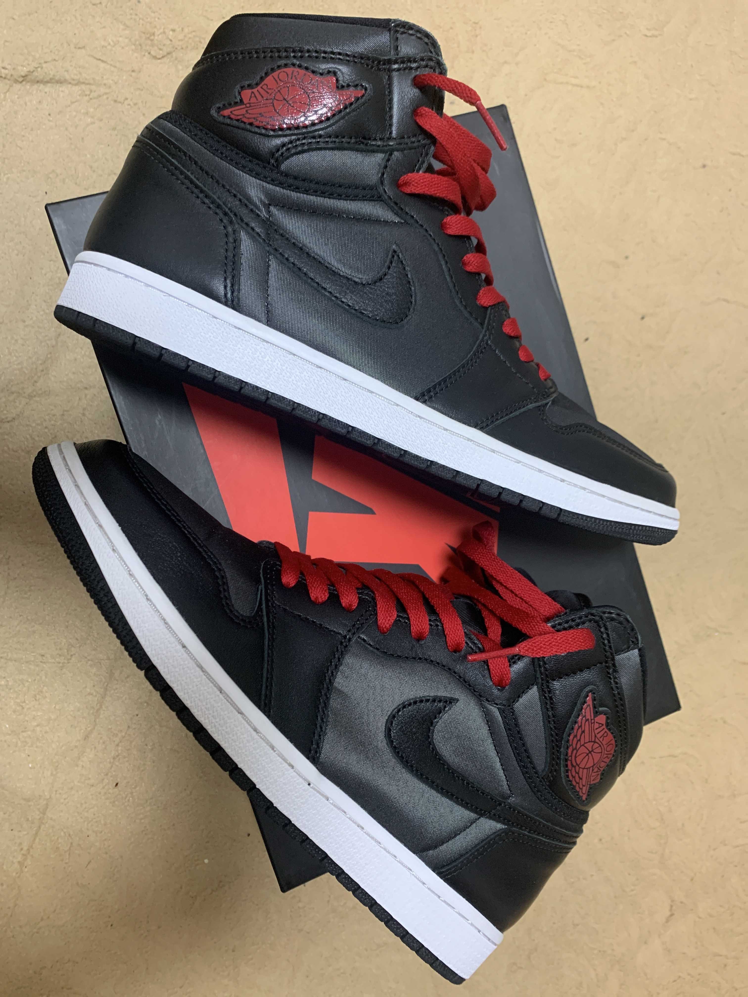 Nike Air Jordan 1 Retro High OG "Black/Metallic Silver/Gym Red"  