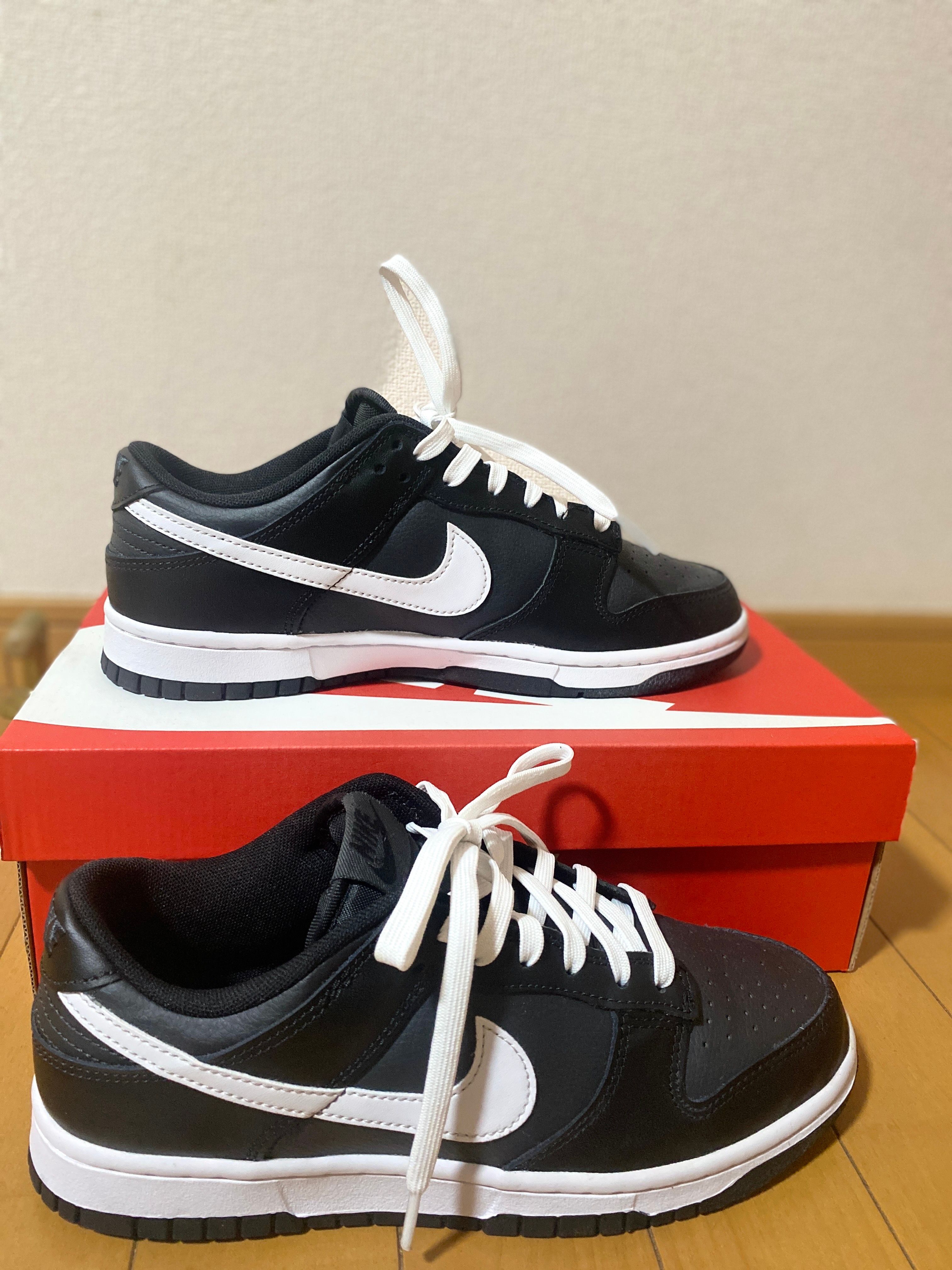 Nike Dunk Low "Black Panda"