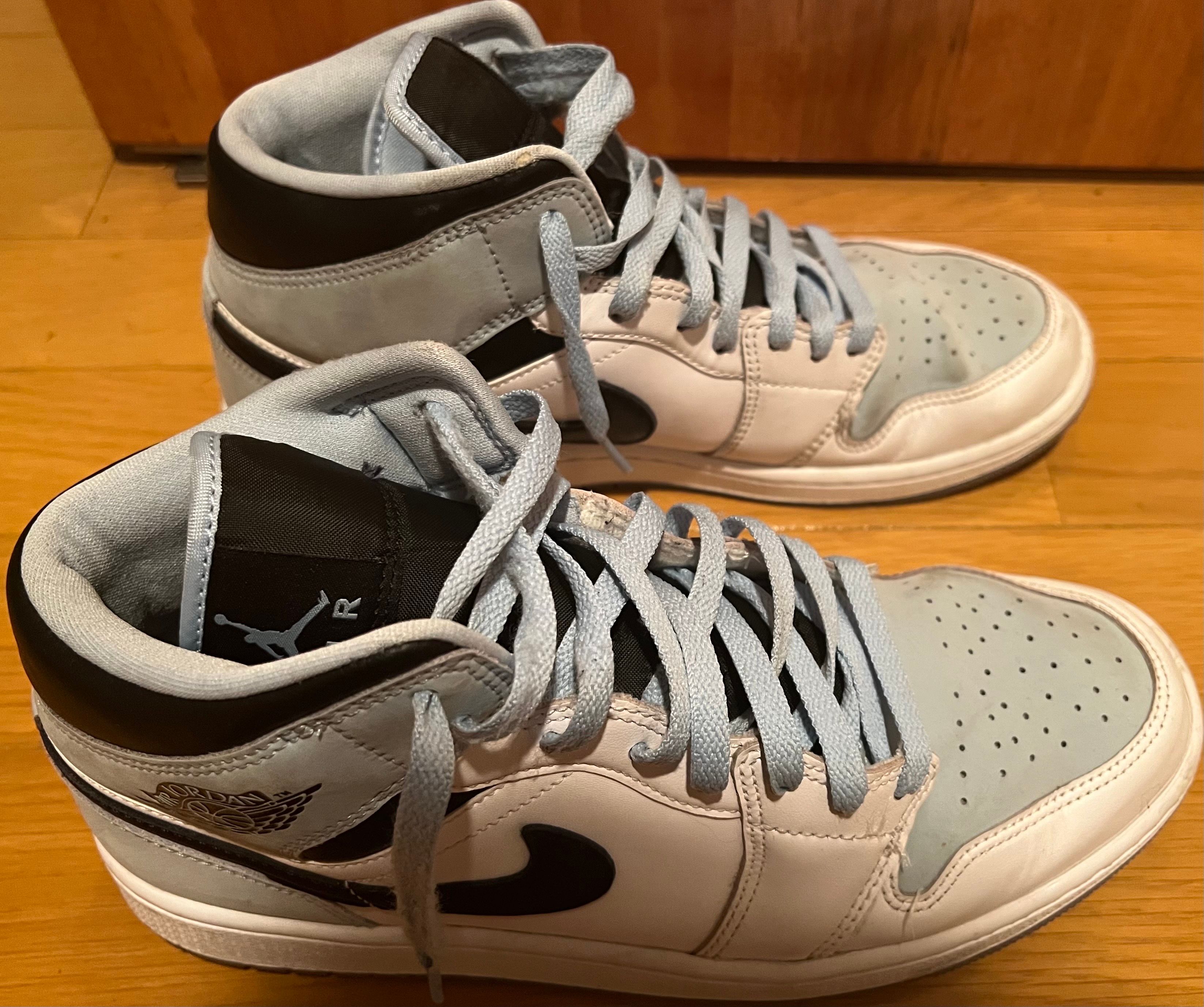 Nike Air Jordan 1 Mid "Ice Blue Nubuck"