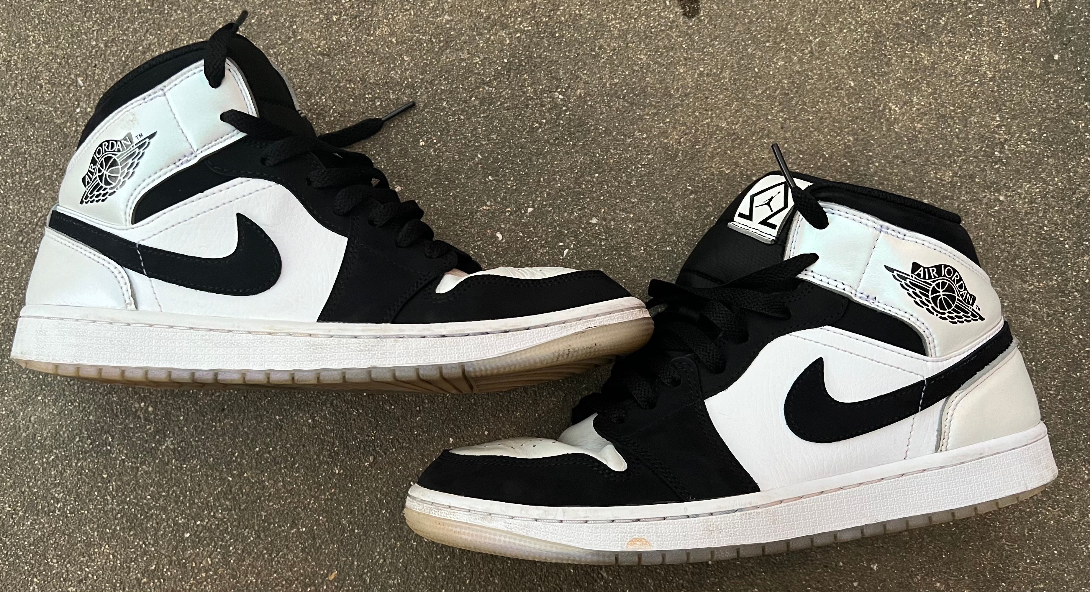 Nike Air Jordan 1 Mid "Omega/Black/White"