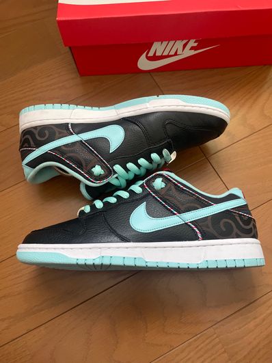 Nike Dunk Low "Barber Shop"