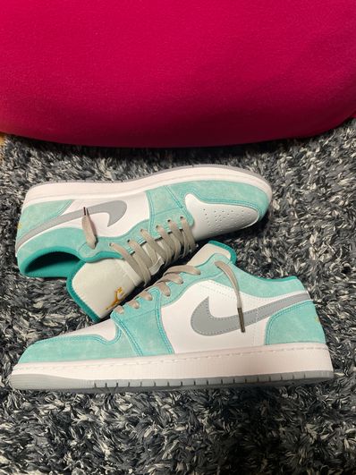 Nike Air Jordan 1 Low SE "New Emerald"