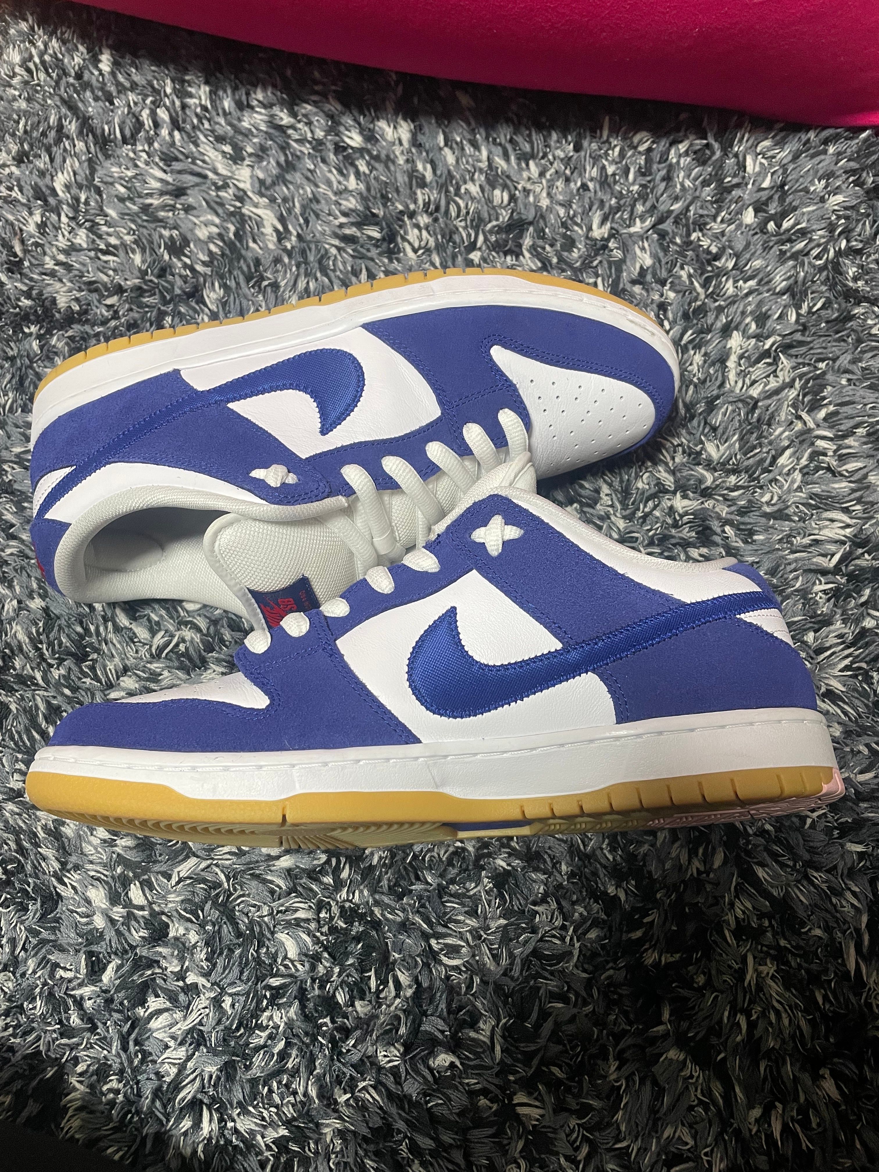 Nike SB Dunk Low "Los Angeles Dodgers/Deep Royal Blue"