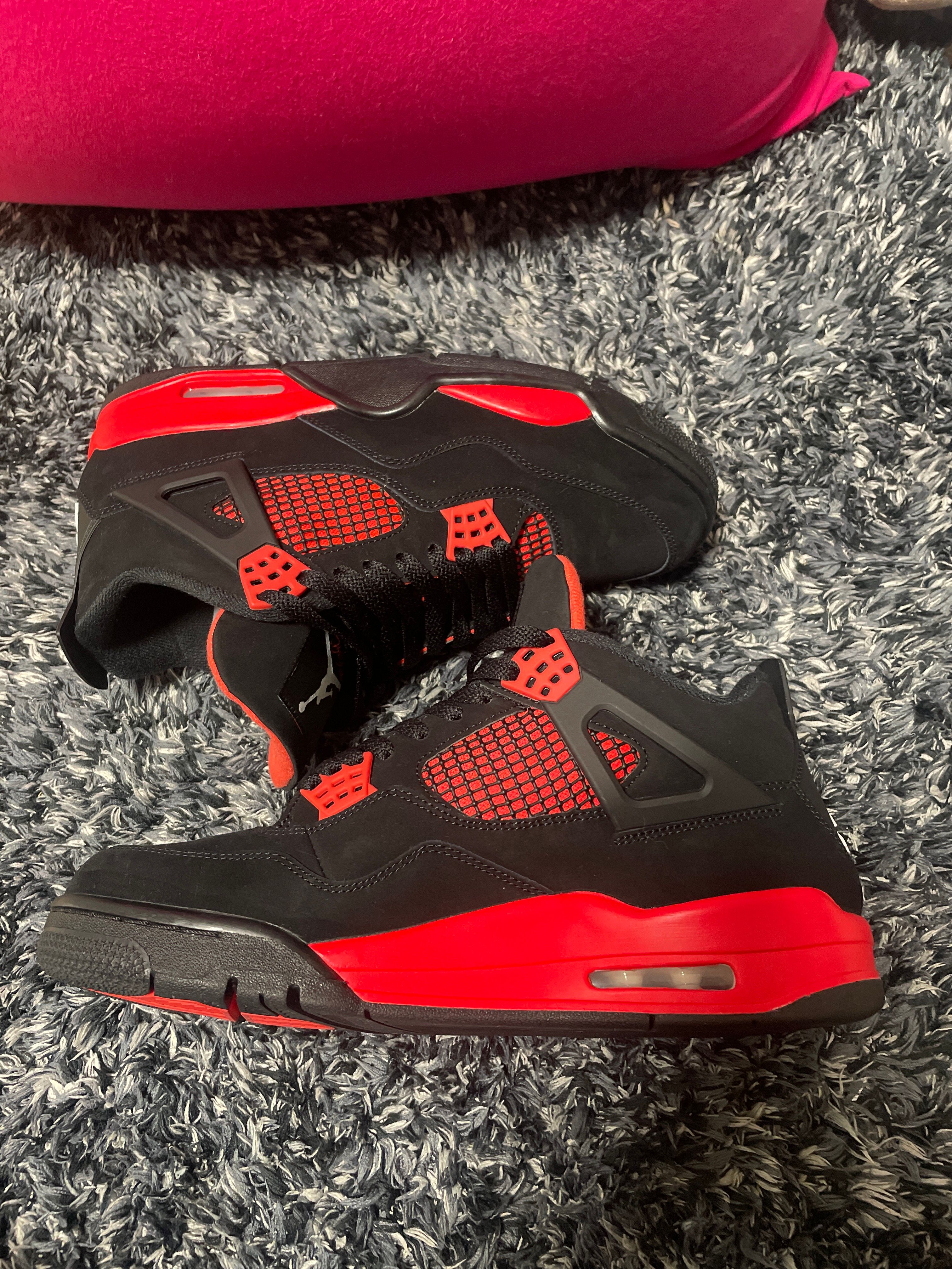 Nike Air Jordan 4 "Red Thunder/Crimson"