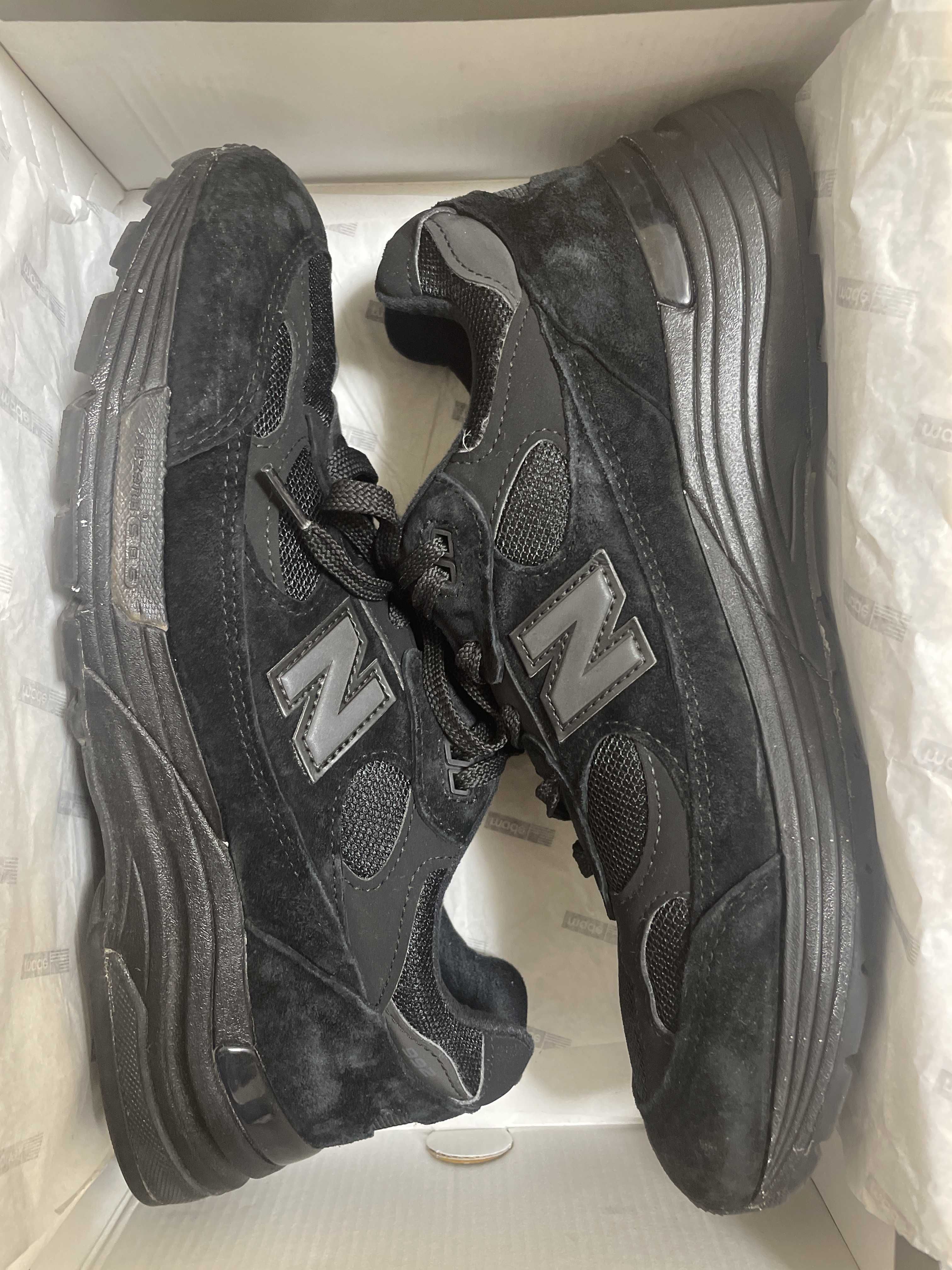 New Balance 992 "Triple Black"