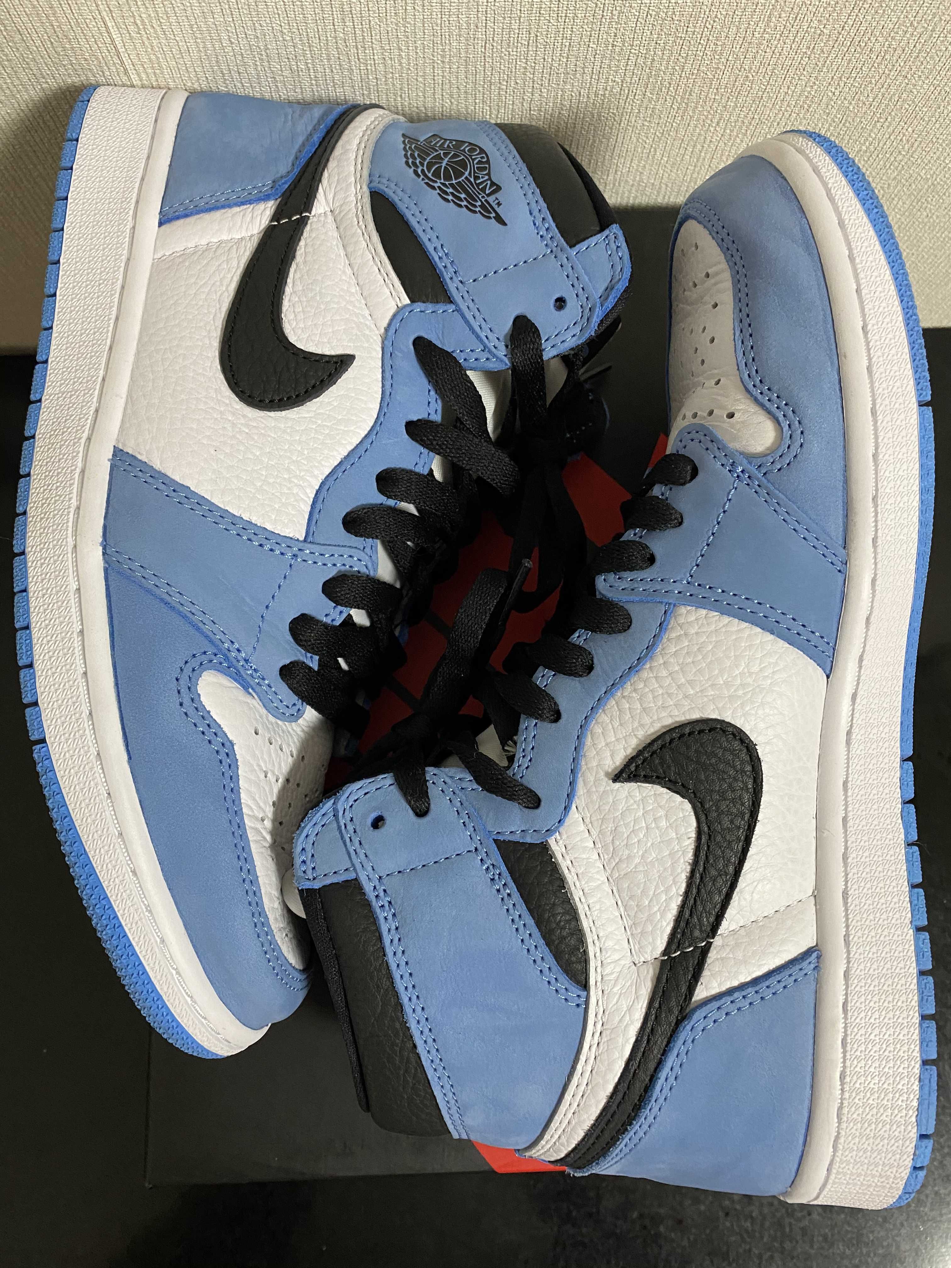 Nike Air Jordan 1 High OG "University Blue"