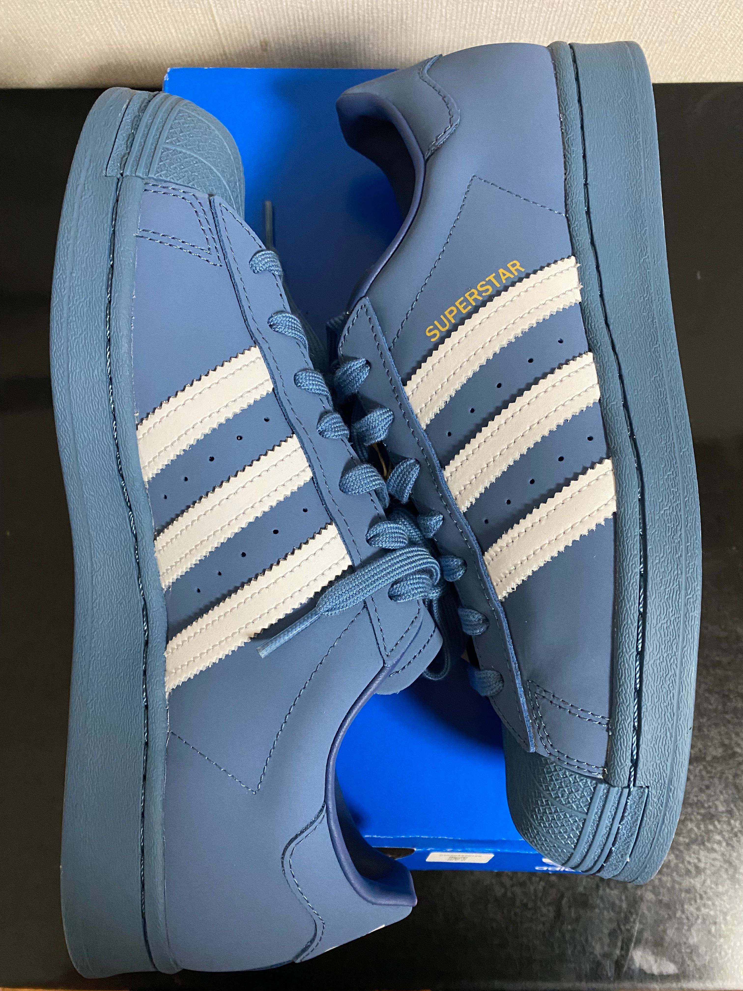 King Gnu Daiki Tsuneta × atmos × adidas Superstar "Blue"