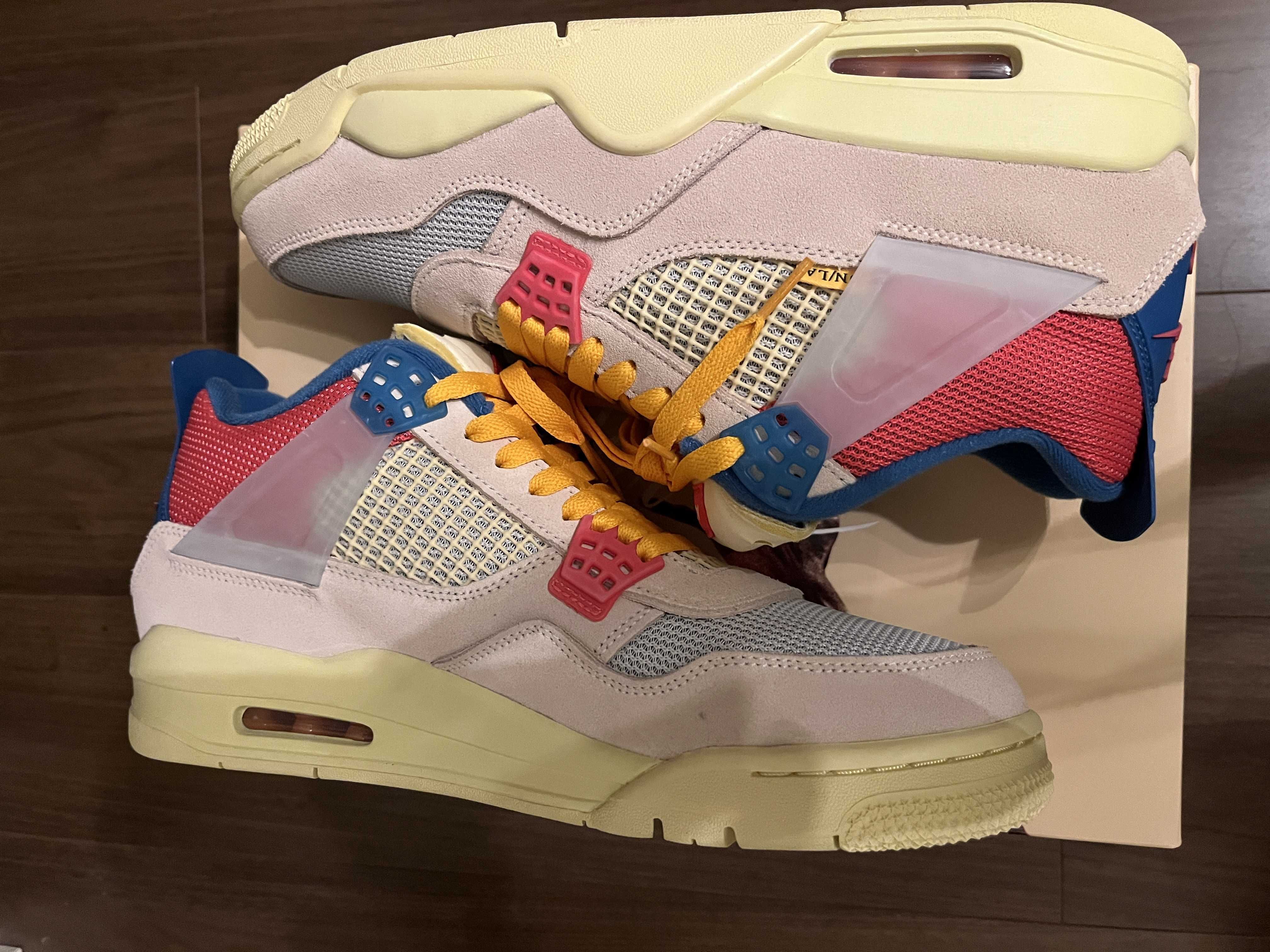 UNION × Nike Air Jordan 4 SP "Guava Ice/Light Fusion Red"