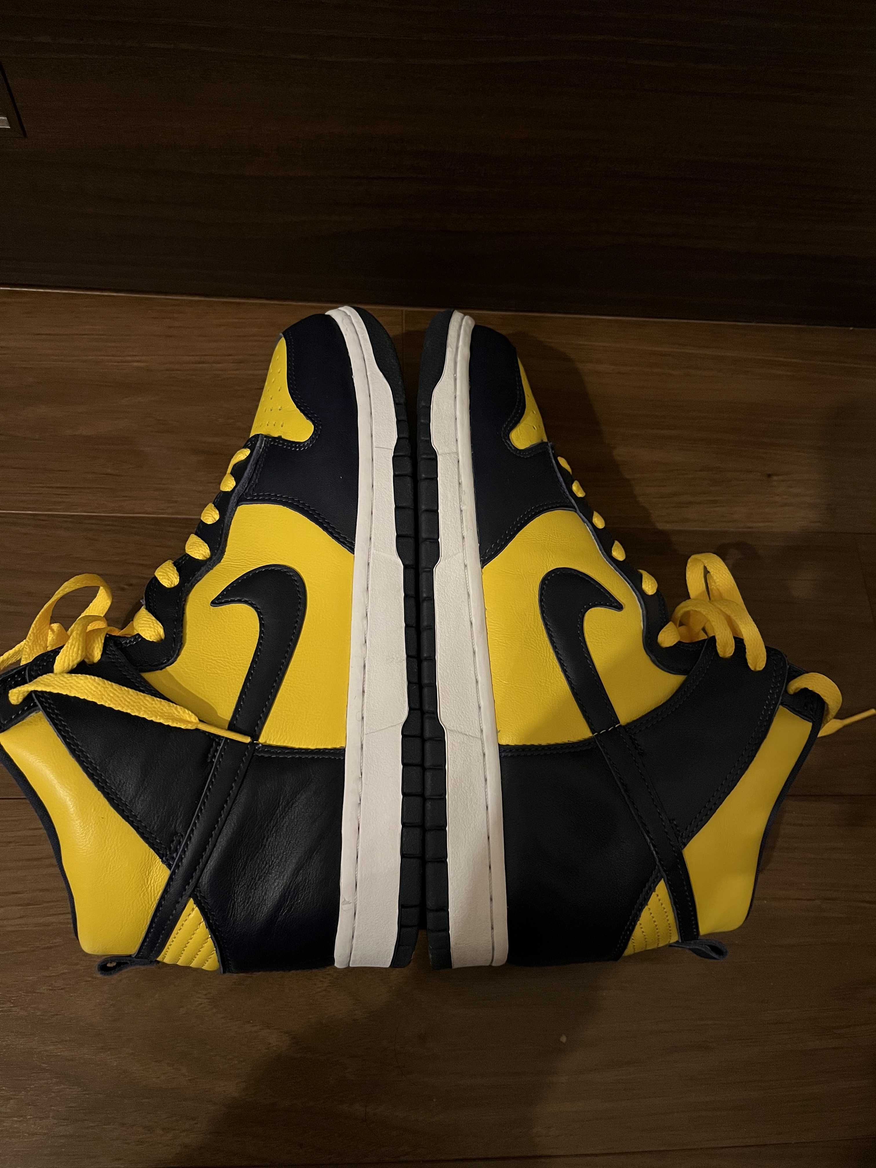 Nike Dunk High "Michigan"