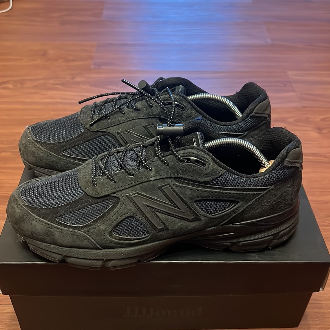 JJJJound × New Balance 990V4 "Navy"