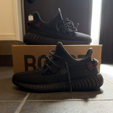adidas YEEZY Boost 350 V2 "Black"