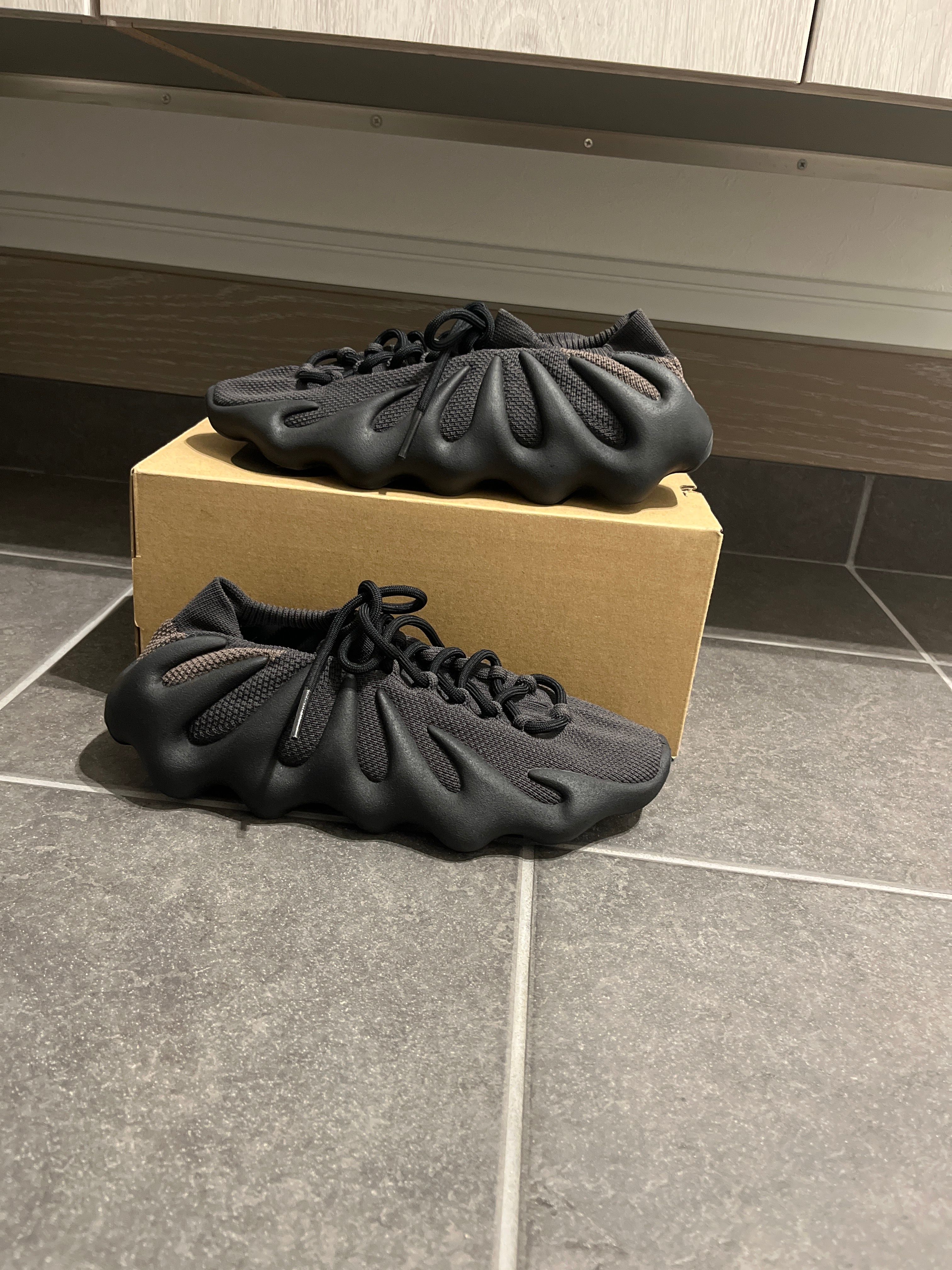 adidas YEEZY 450 "Utility Black" 