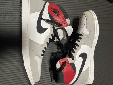 Nike Air Jordan 1 High OG "White/Black/Light Smoke Grey"