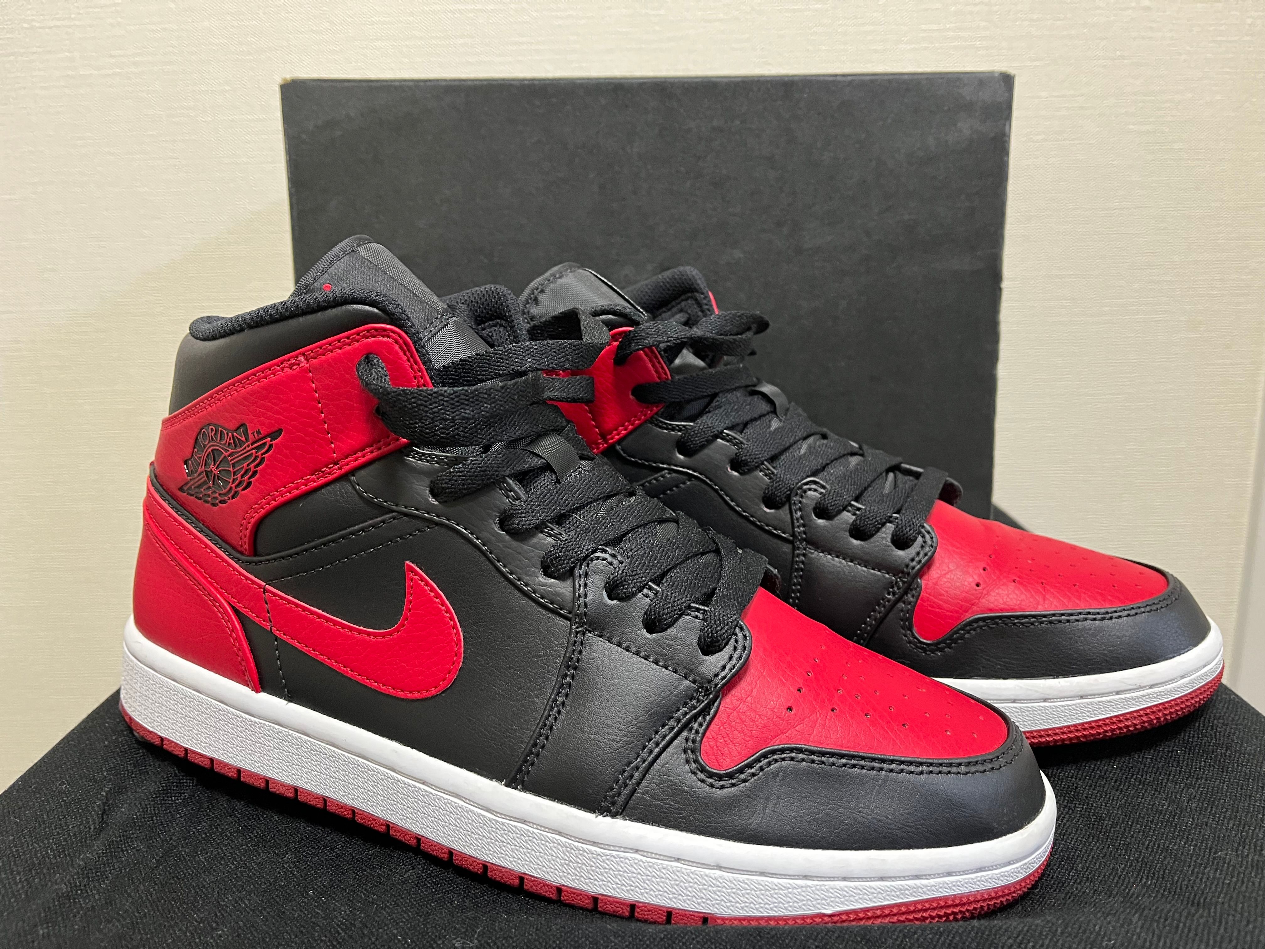 Nike Air Jordan 1 Mid "Bred"
