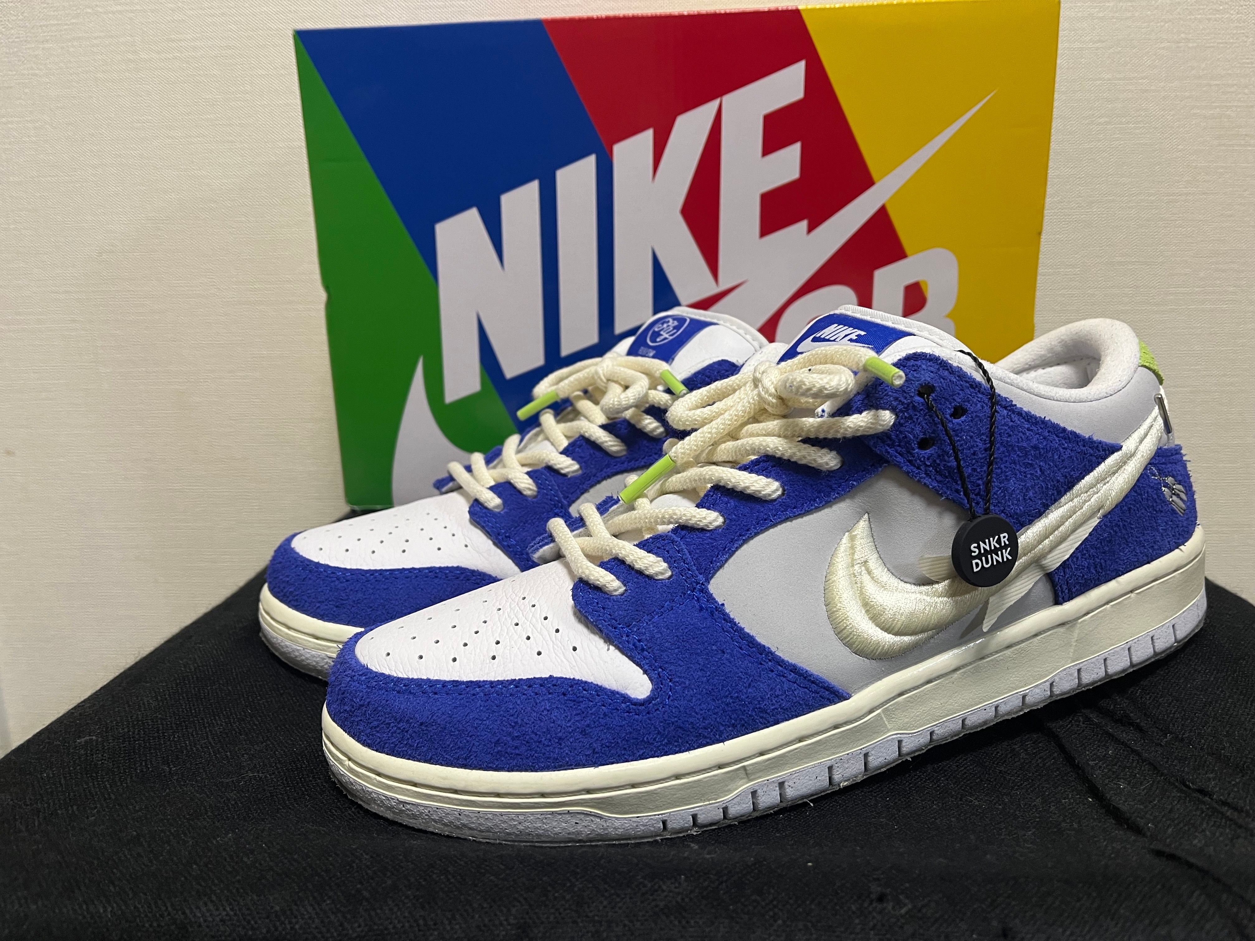 Fly Streetwear × Nike SB Dunk Low "Gardenia"