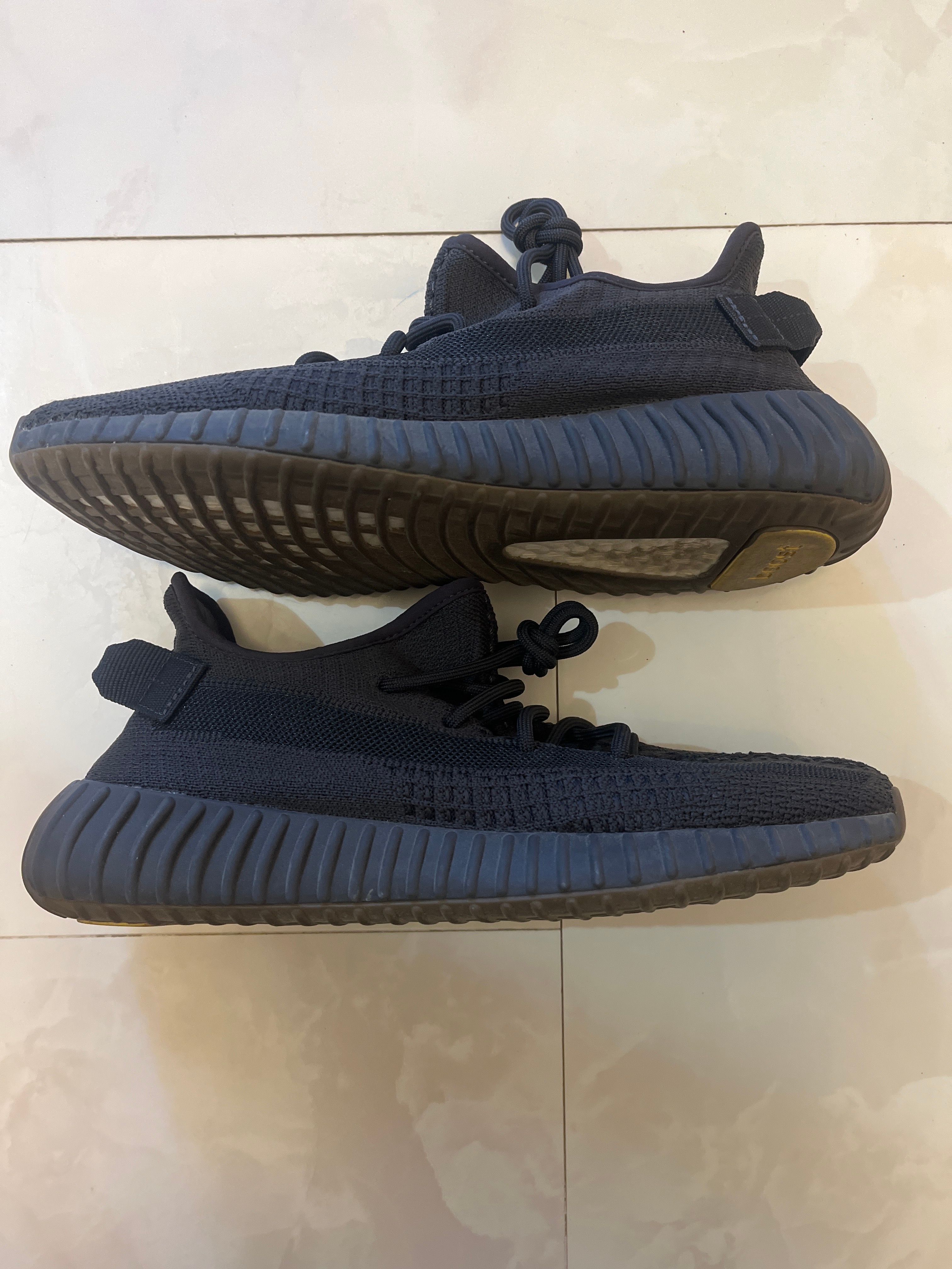  adidas YEEZY Boost 350 V2 "Cinder"