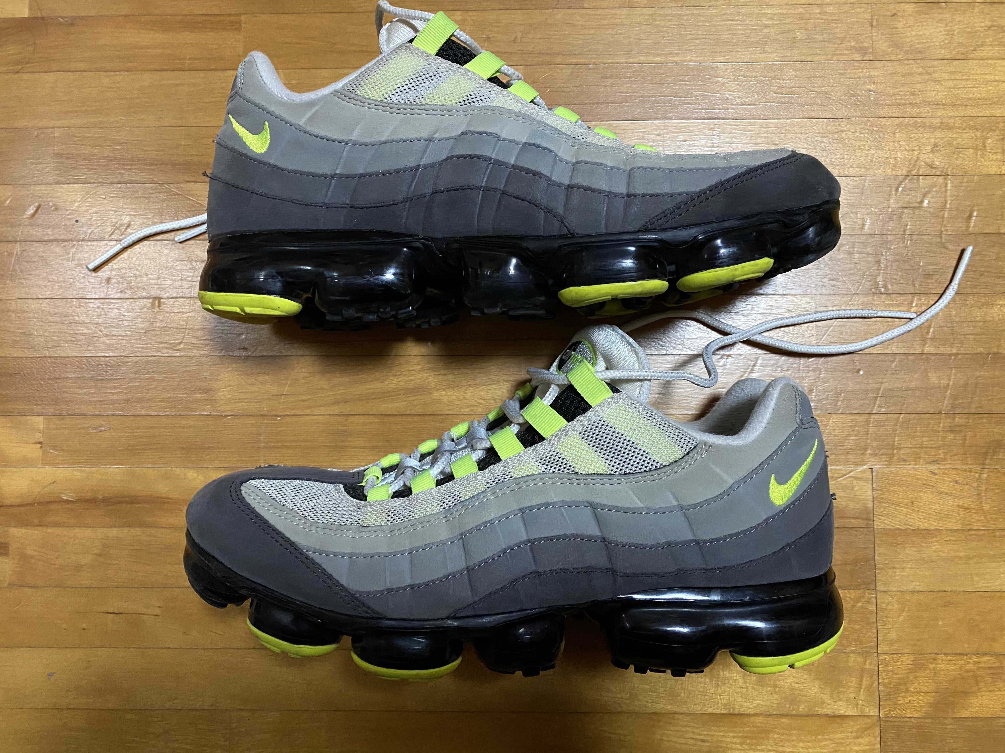 Nike Air Vapormax 95 "Neon"