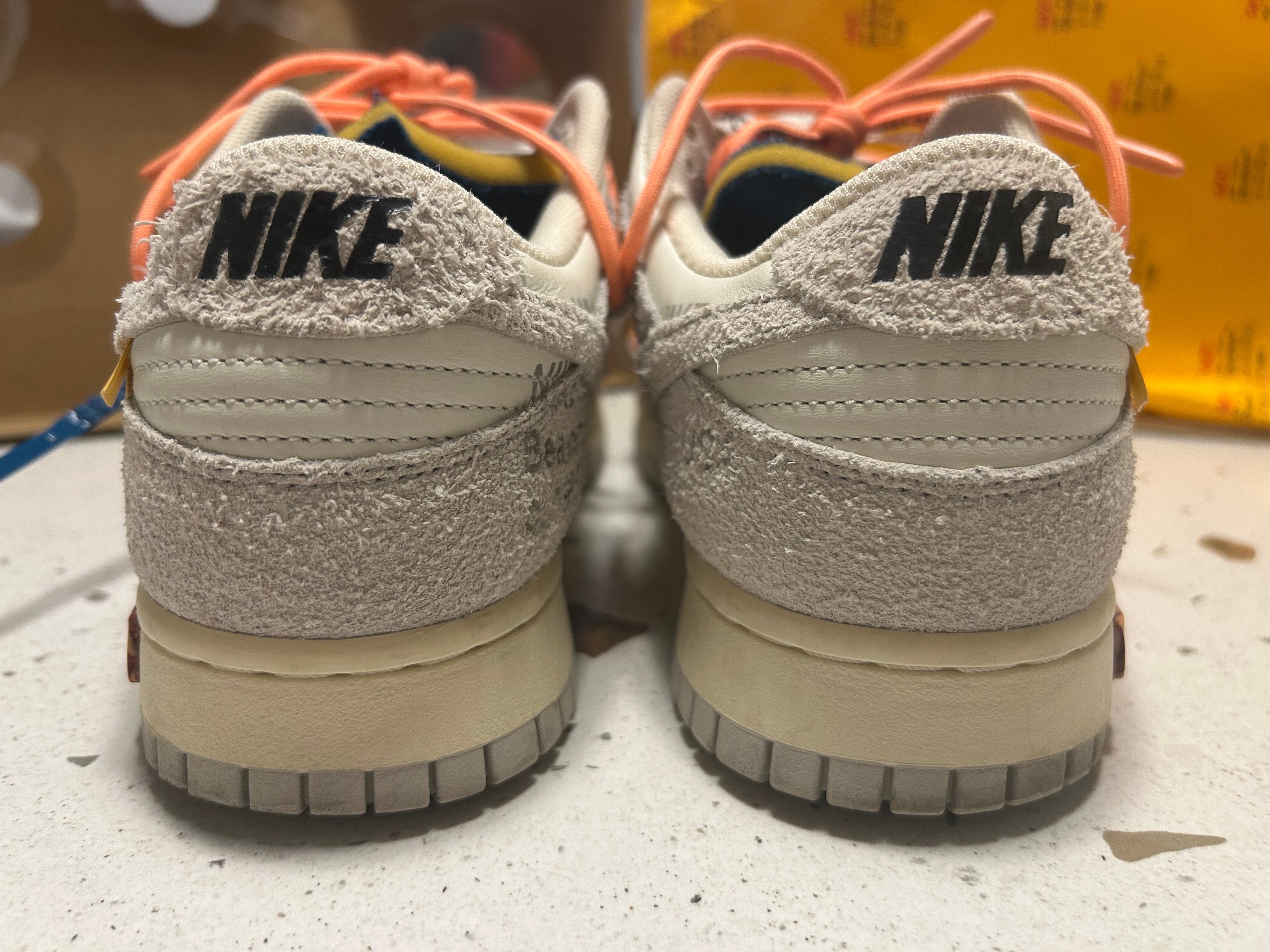 Off-White × Nike Dunk Low 1 of 50 "Lot.19" 