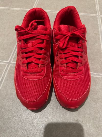 Nike Air Max 90 "University Red"