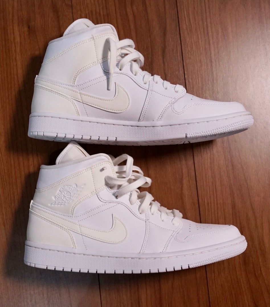 Nike Women's Air Jordan 1 Mid "Triple White"
