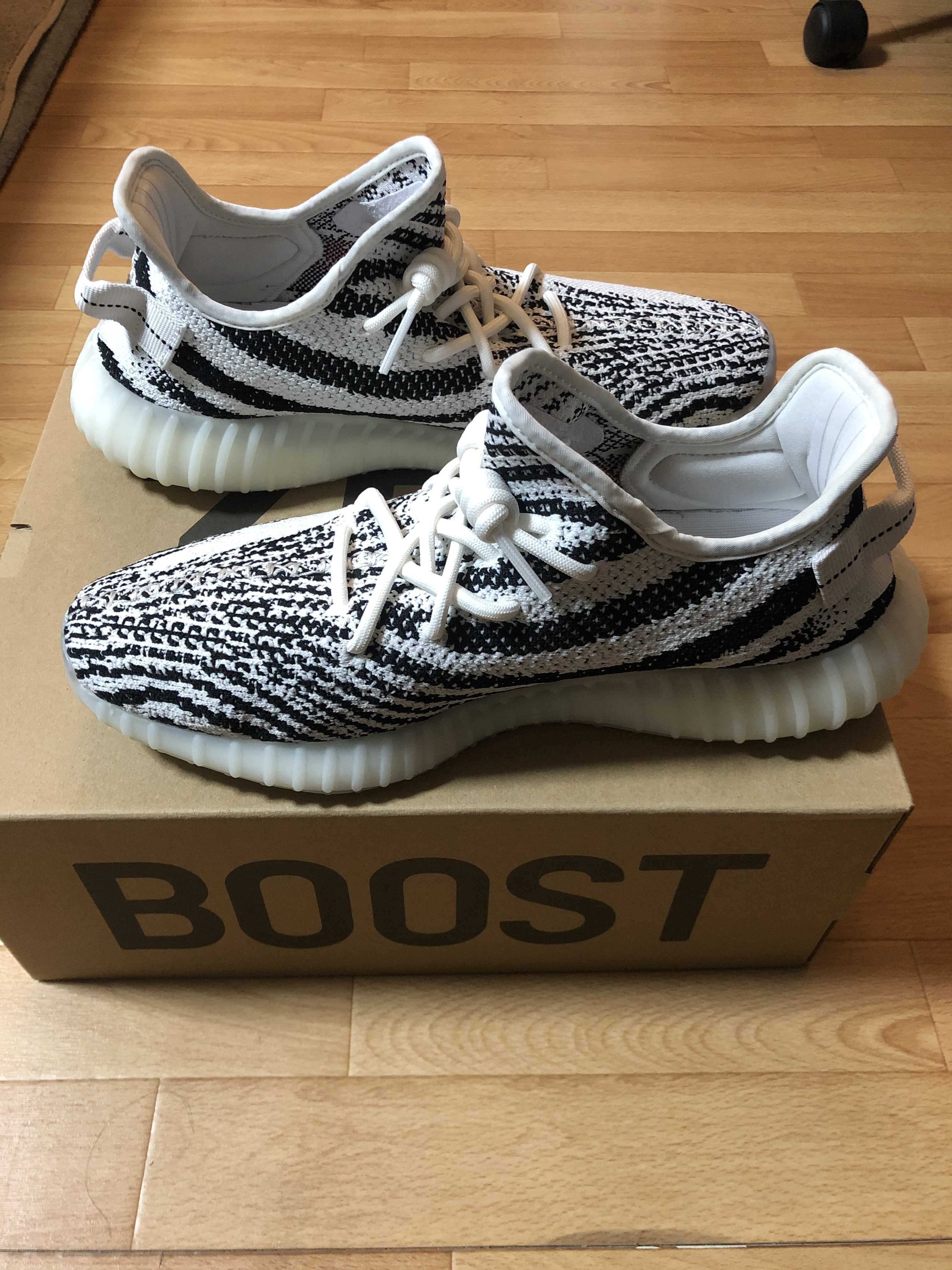 adidas YEEZY Boost 350 V2 "Zebra"