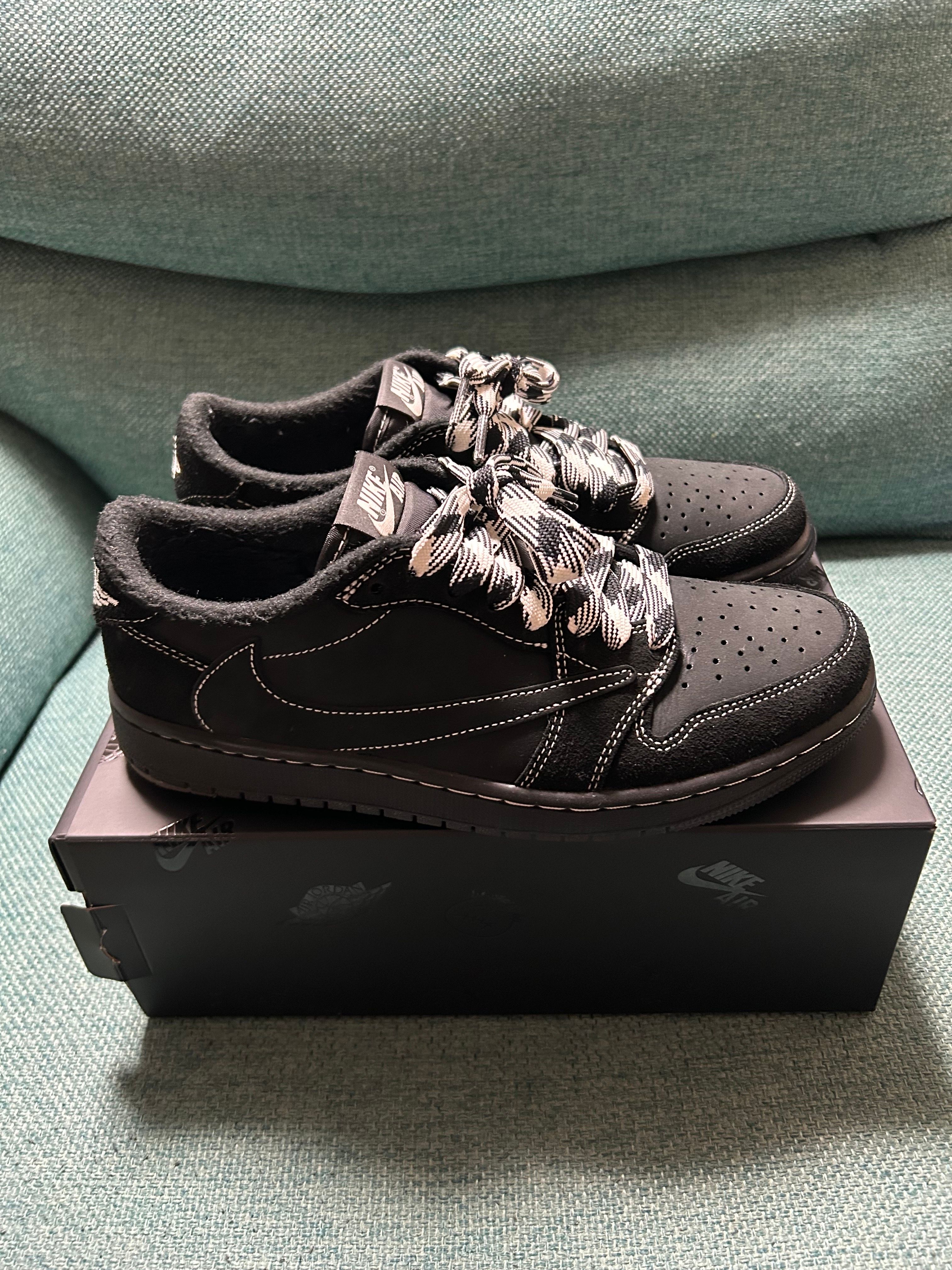 Travis Scott × Nike Air Jordan 1 Low OG SP "Black Phantom"