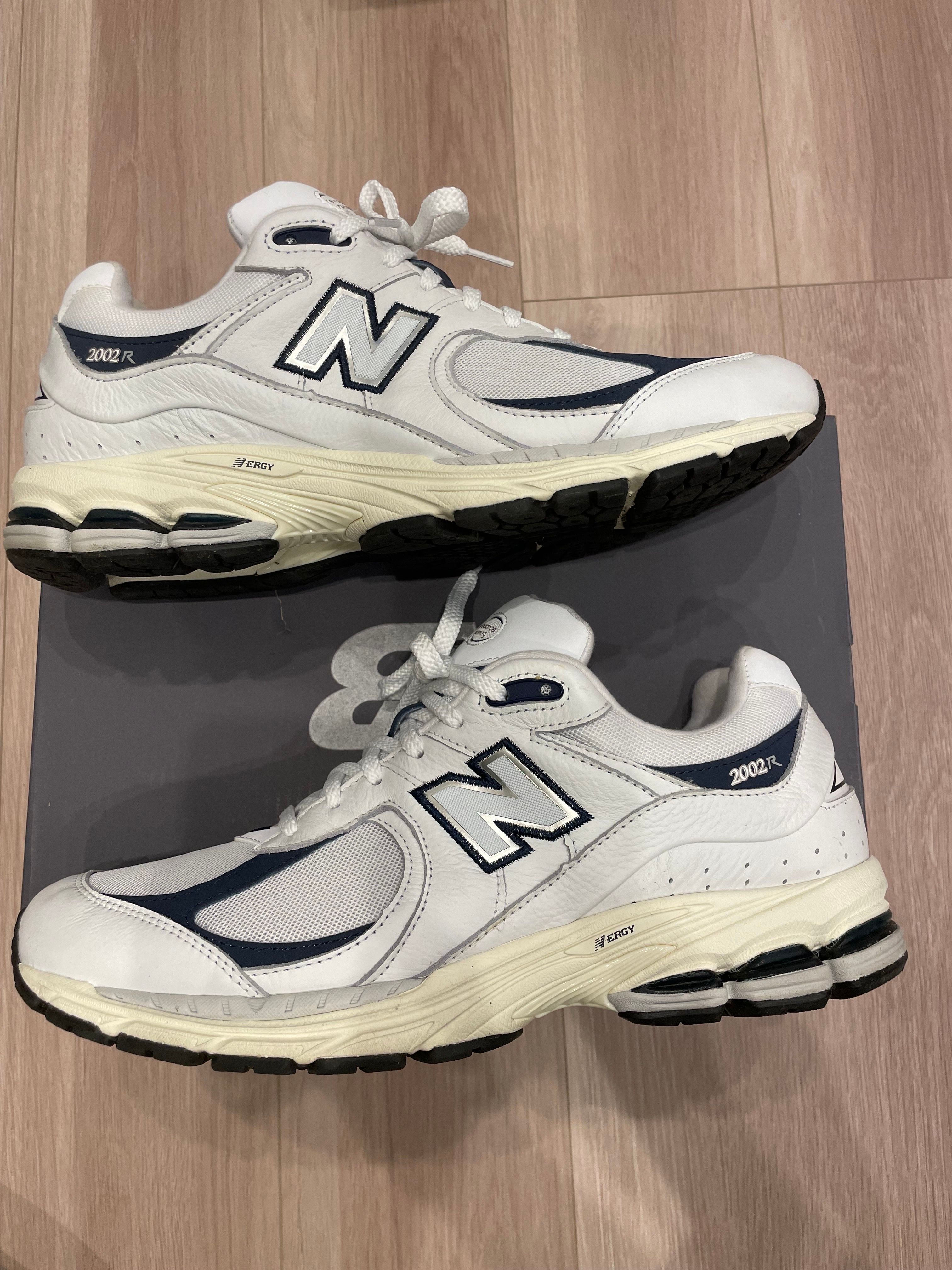 New Balance 2002R "White/Navy"