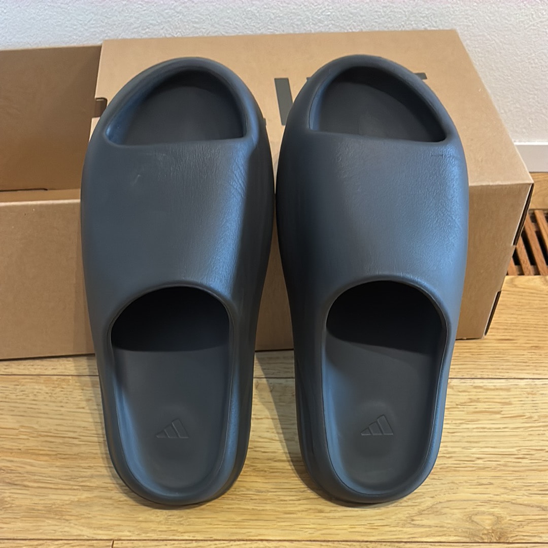 adidas YEEZY Slide "Onyx"