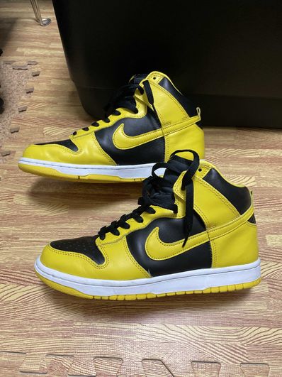 Nike Dunk High "Black/Varsity Maize"