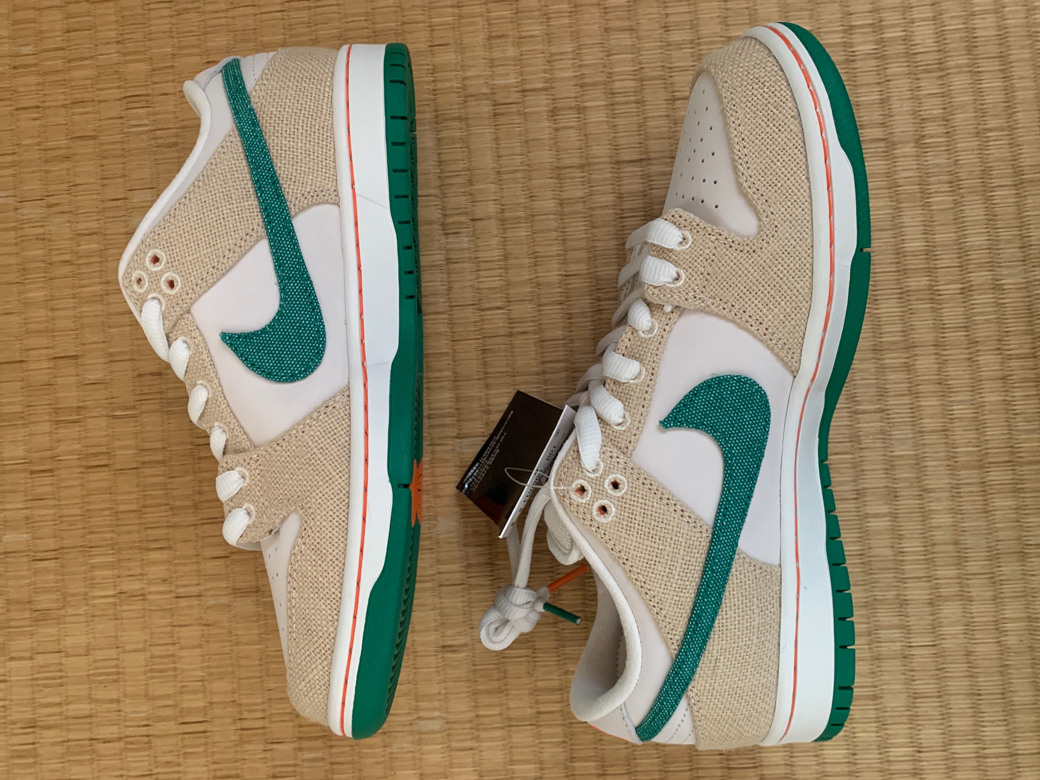 Jarritos × Nike SB Dunk Low "Phantom and Malachite"