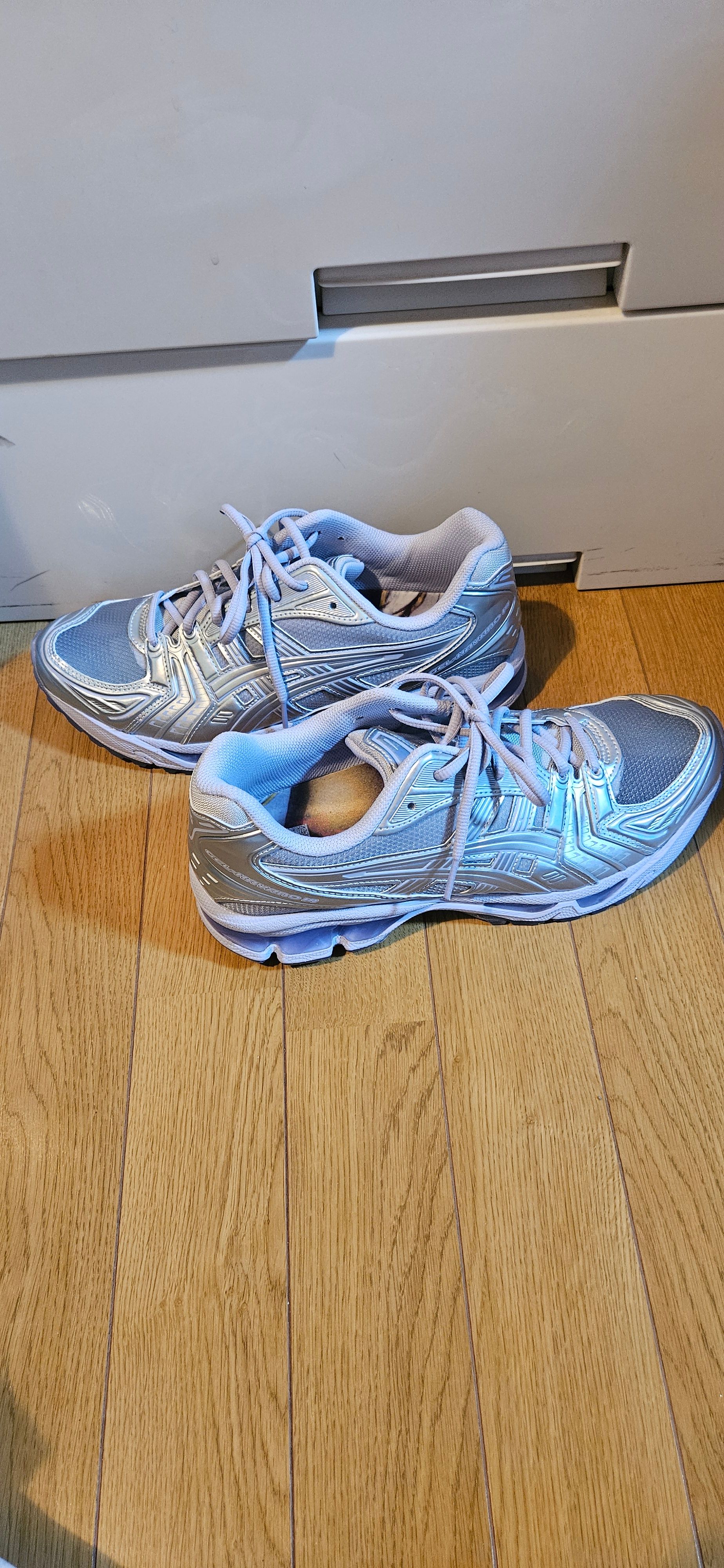 KITH × Marvel Super Villains × Asics Gel-Kayano 14 "Silver Surfer"