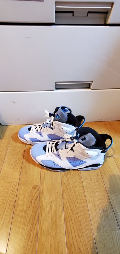 Nike Air Jordan 6 "UNC"