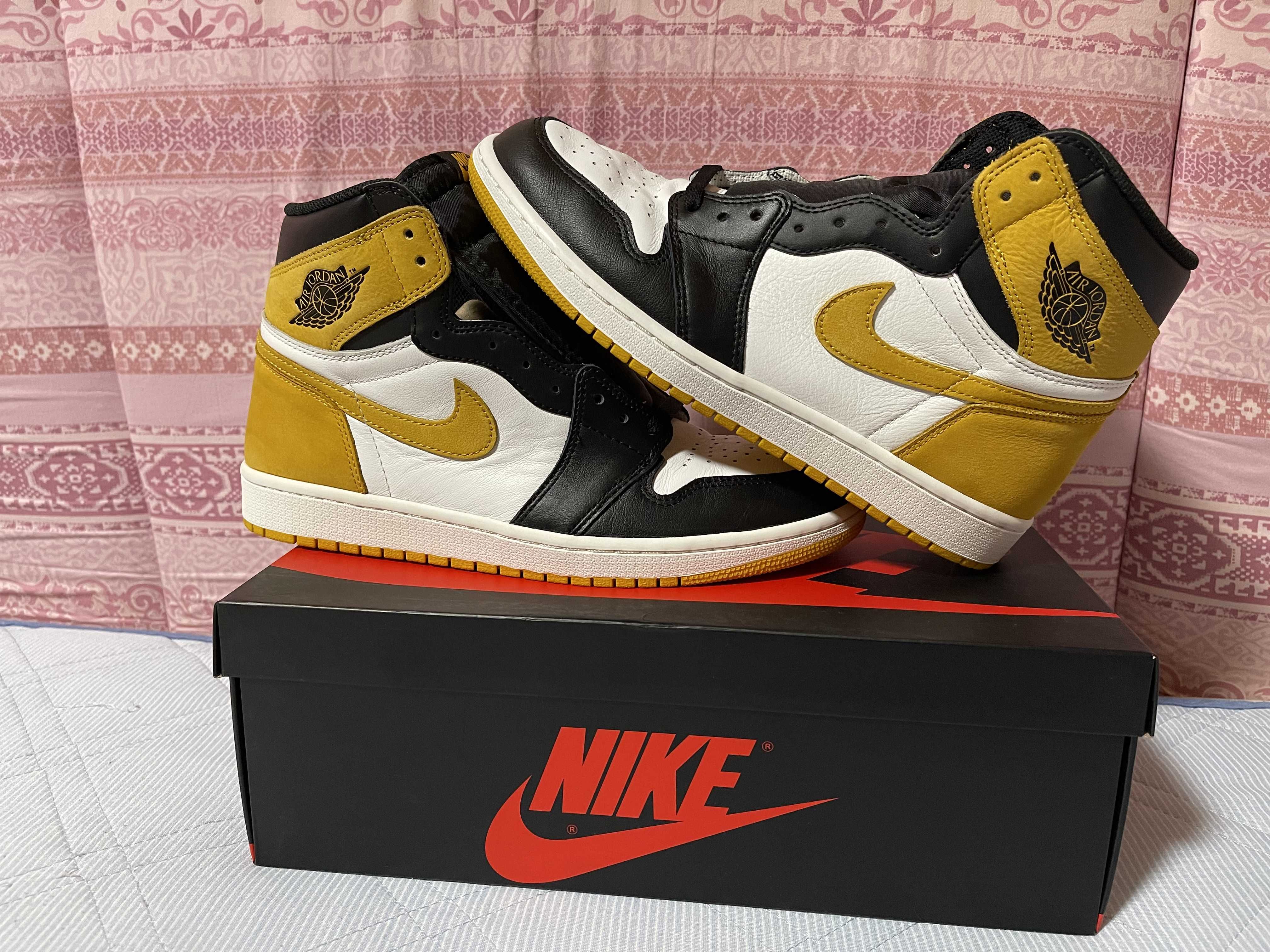Nike Air Jordan 1 Retro High OG "Black Toe/Yellow Ochre"