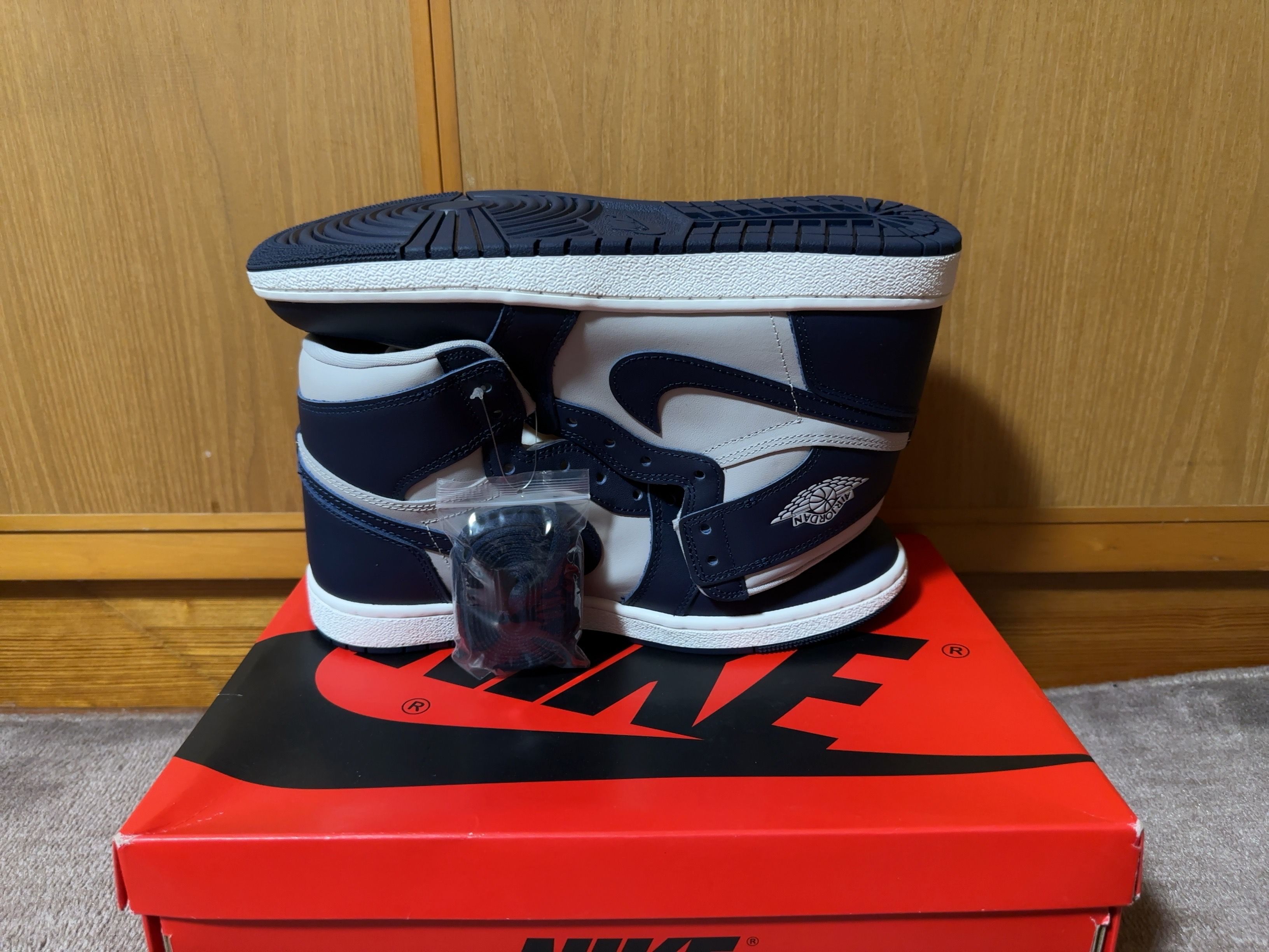 Nike Air Jordan 1 High 85 "Georgetown"