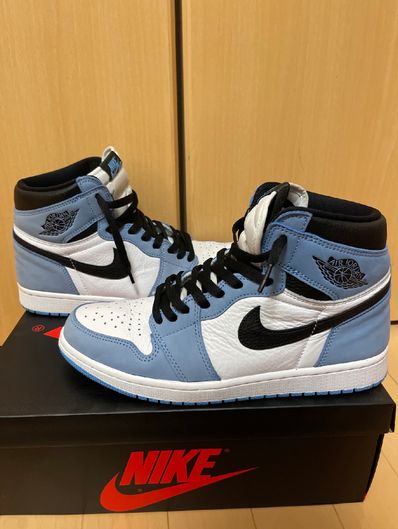 Nike Air Jordan 1 High OG "University Blue"