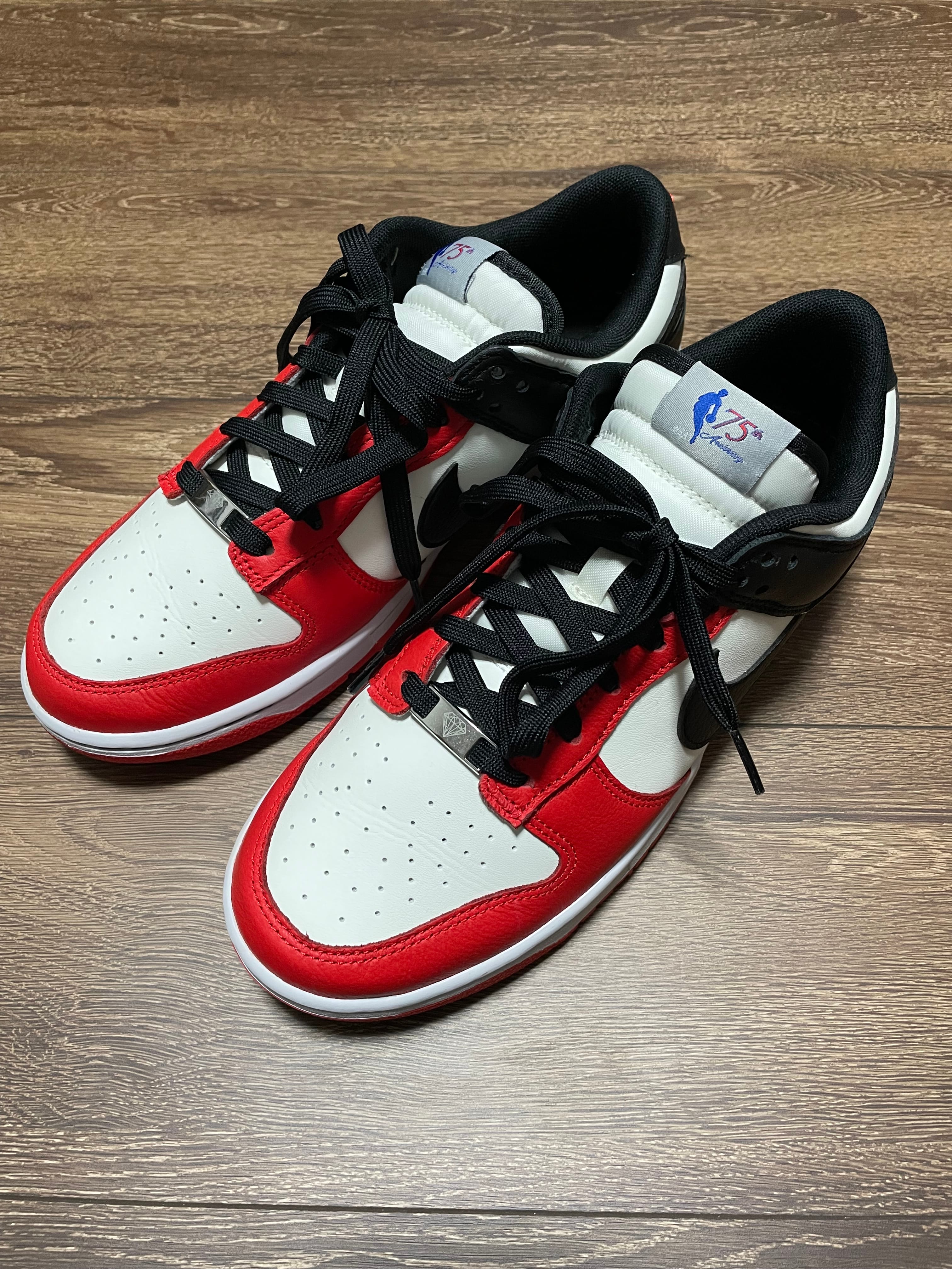NBA × Nike Dunk Low EMB 75th Anniversary "Chicago Bulls"