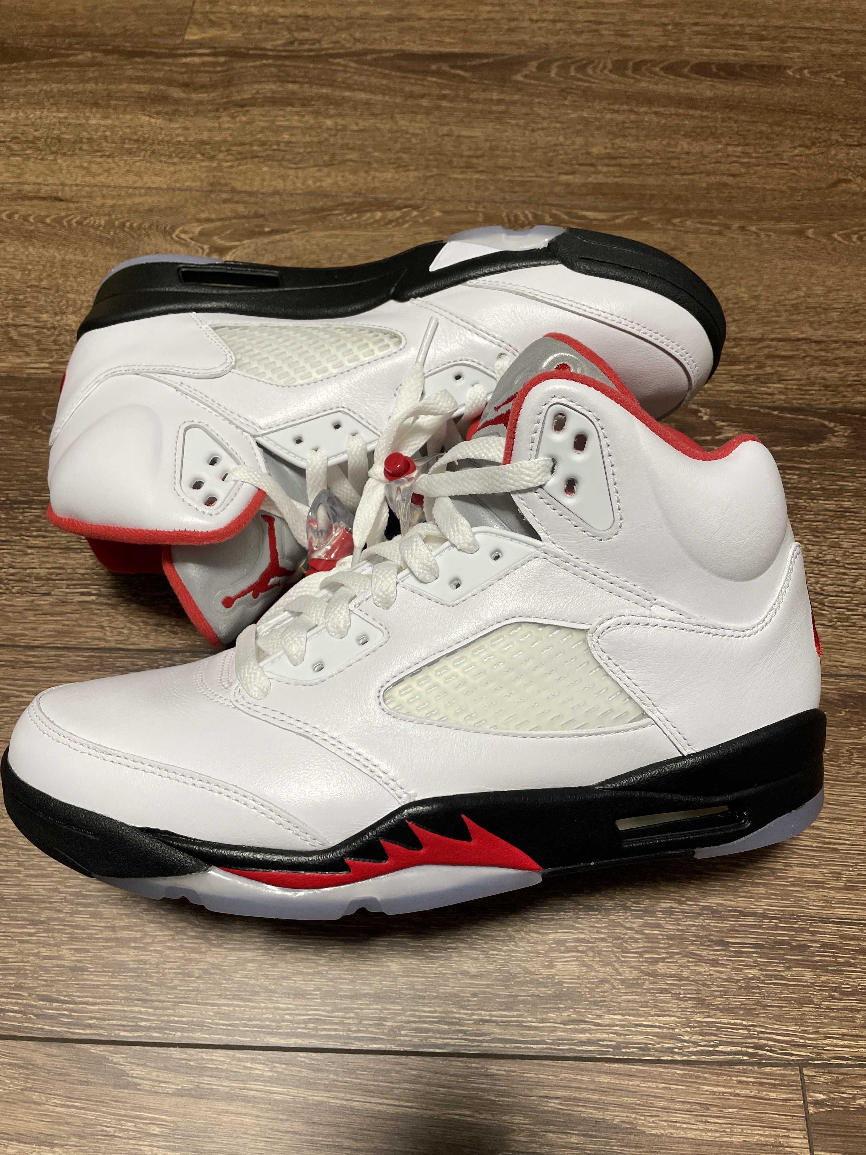 Nike Air Jordan 5 Retro "Fire Red" (2020)