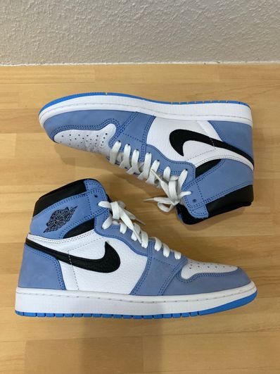 Nike Air Jordan 1 High OG "University Blue"