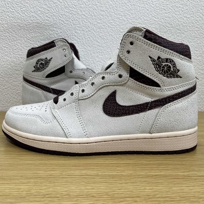 A Ma Maniere × Nike Air Jordan 1 Retro High OG "Sail and Burgundy"