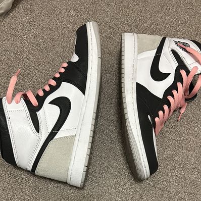 Nike Air Jordan 1 High OG "Bleached Coral"