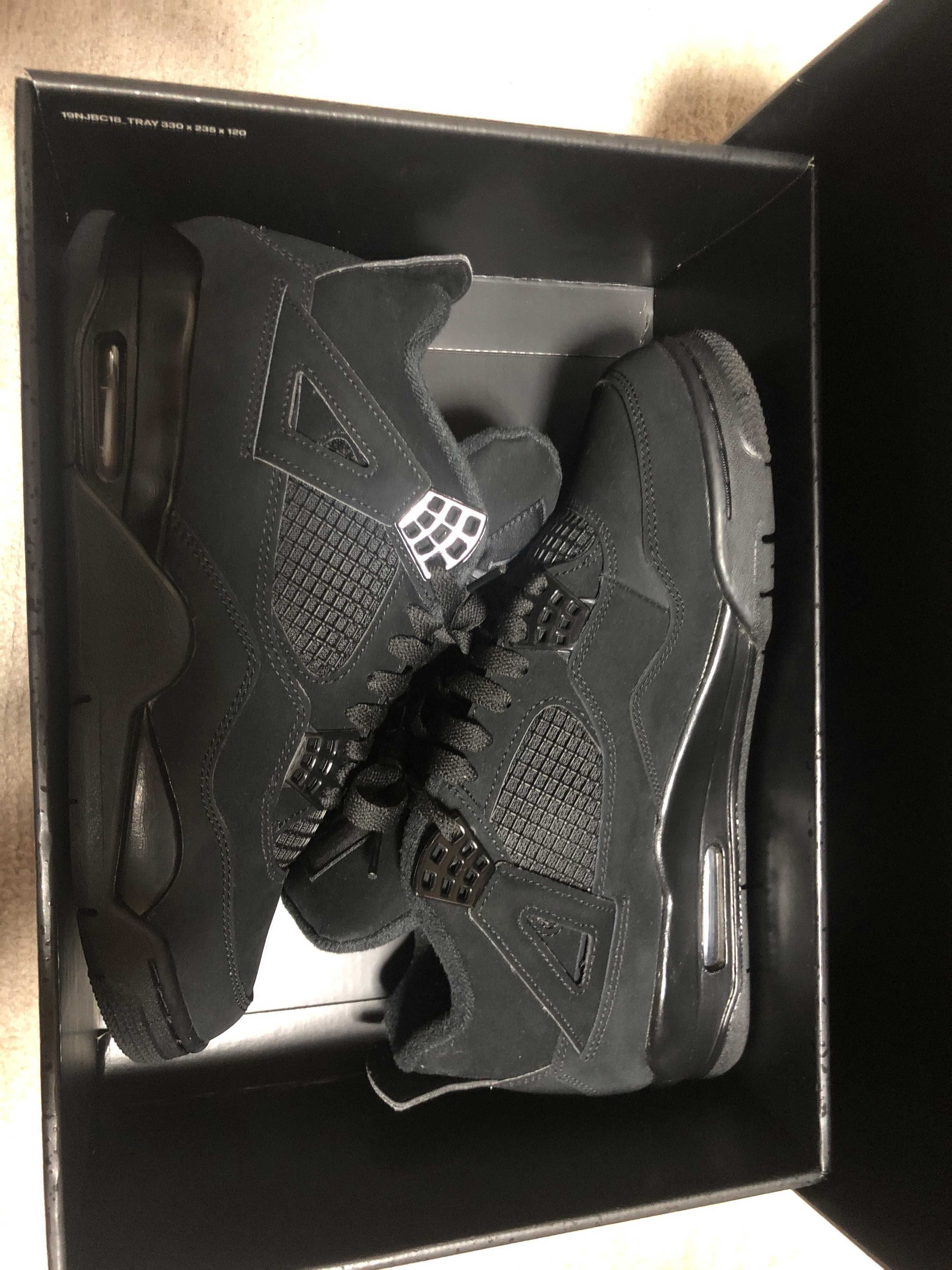 Nike Air Jordan 4 "Black Cat"