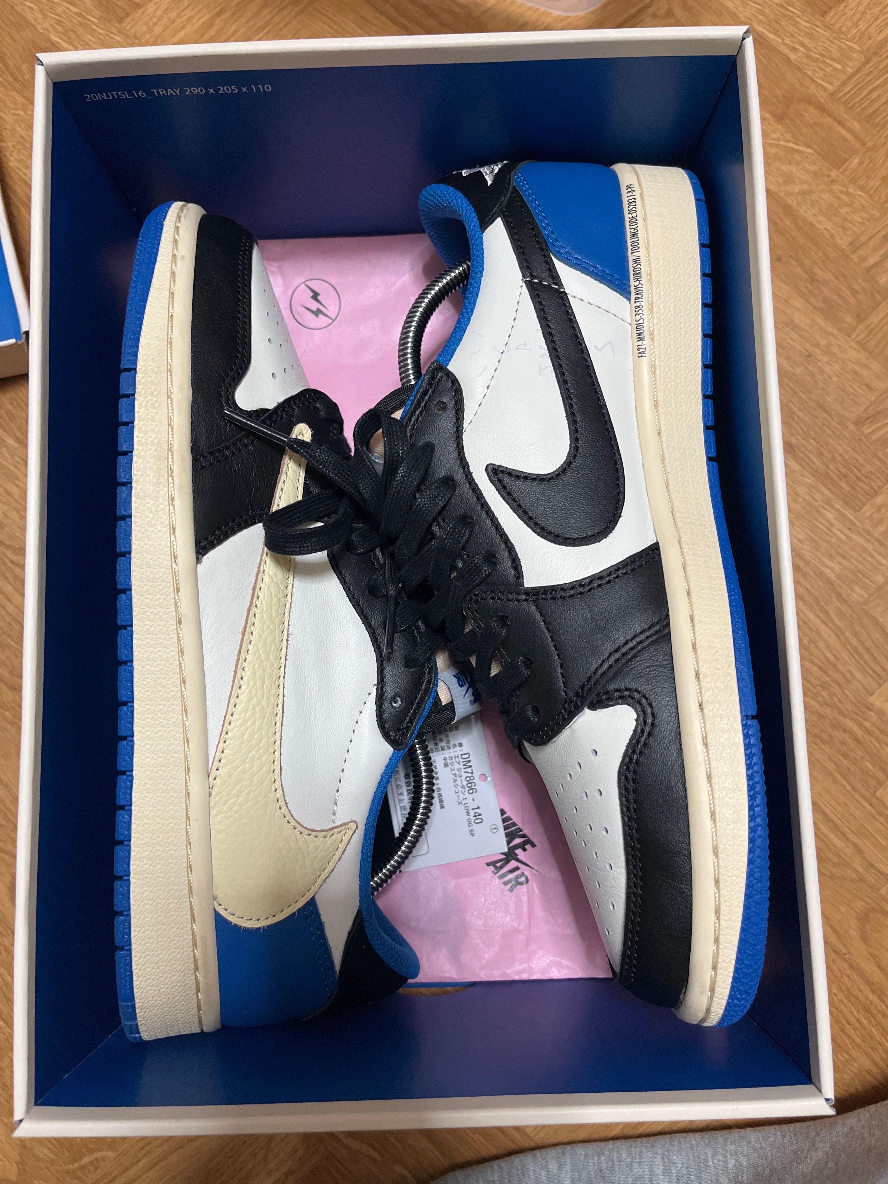 Travis Scott × fragment design × Nike Air Jordan 1 Low OG SP "Military Blue"