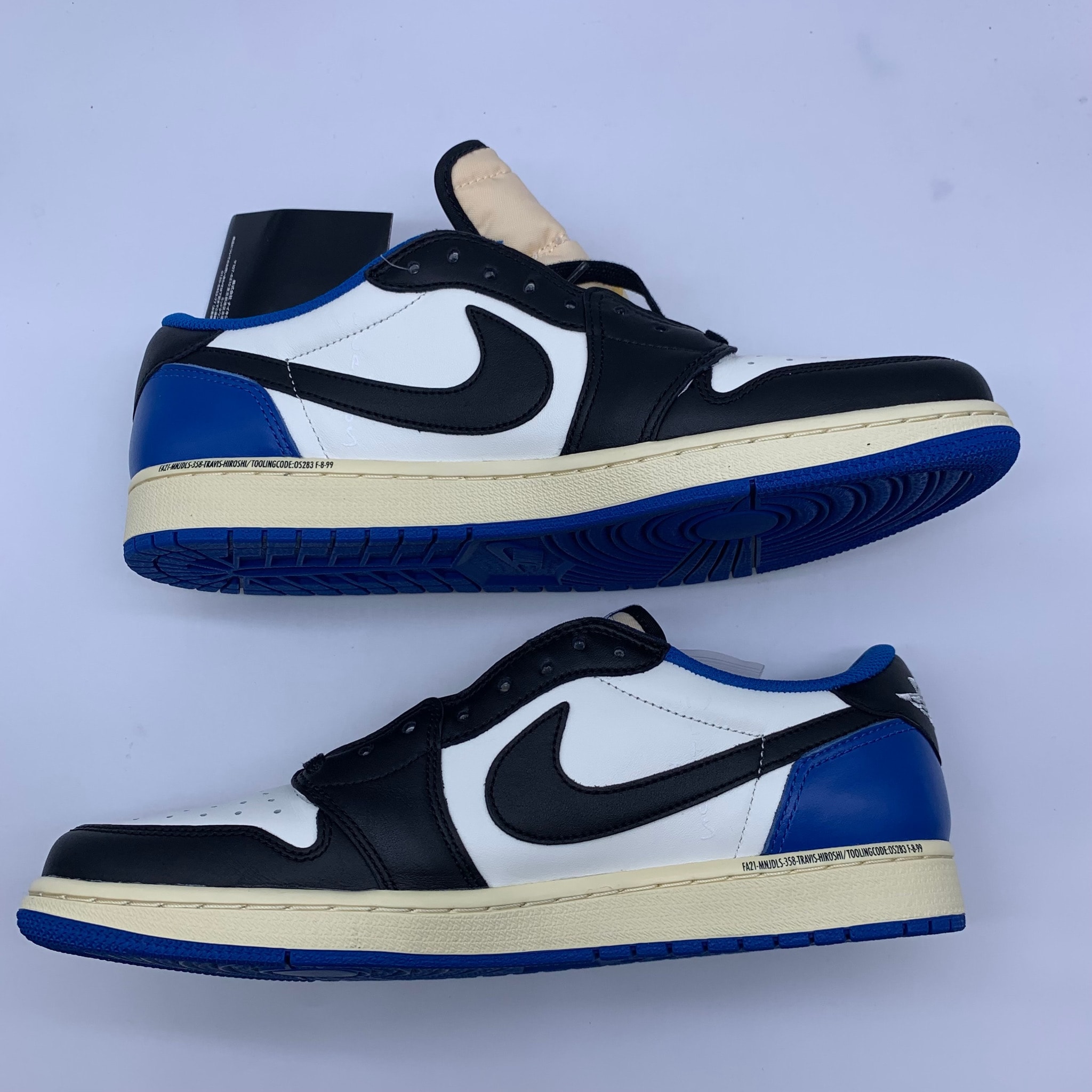 Travis Scott × fragment design × Nike Air Jordan 1 Low OG SP "Military Blue"