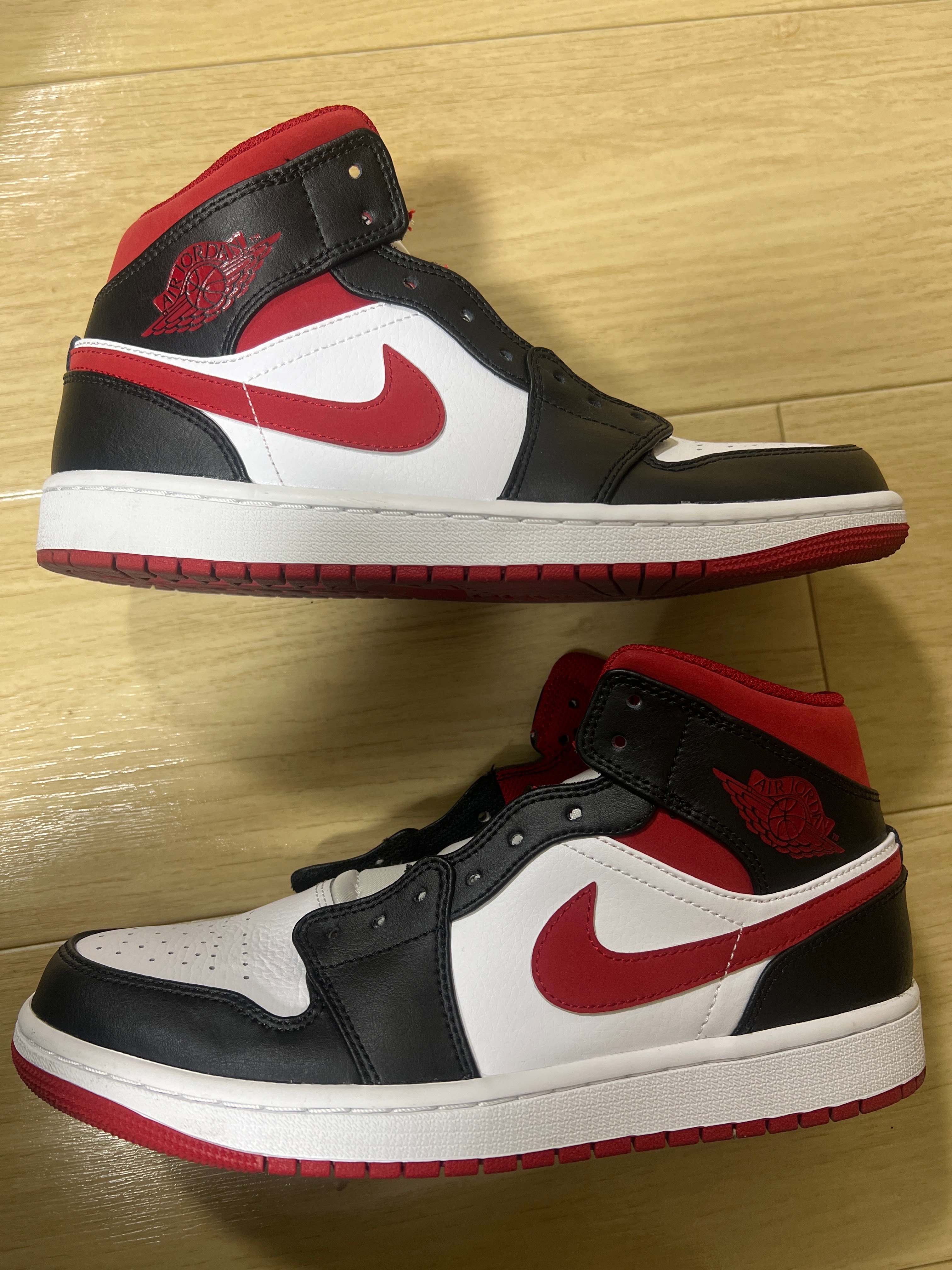 Nike Air Jordan 1 Mid "White/Gym Red Black"
