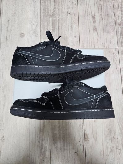 Travis Scott × Nike Air Jordan 1 Low OG SP "Black Phantom"
