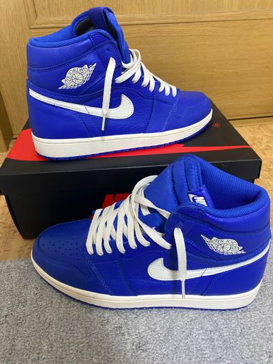 NIKE AIR JORDAN 1 RETRO HIGH "HYPER ROYAL"