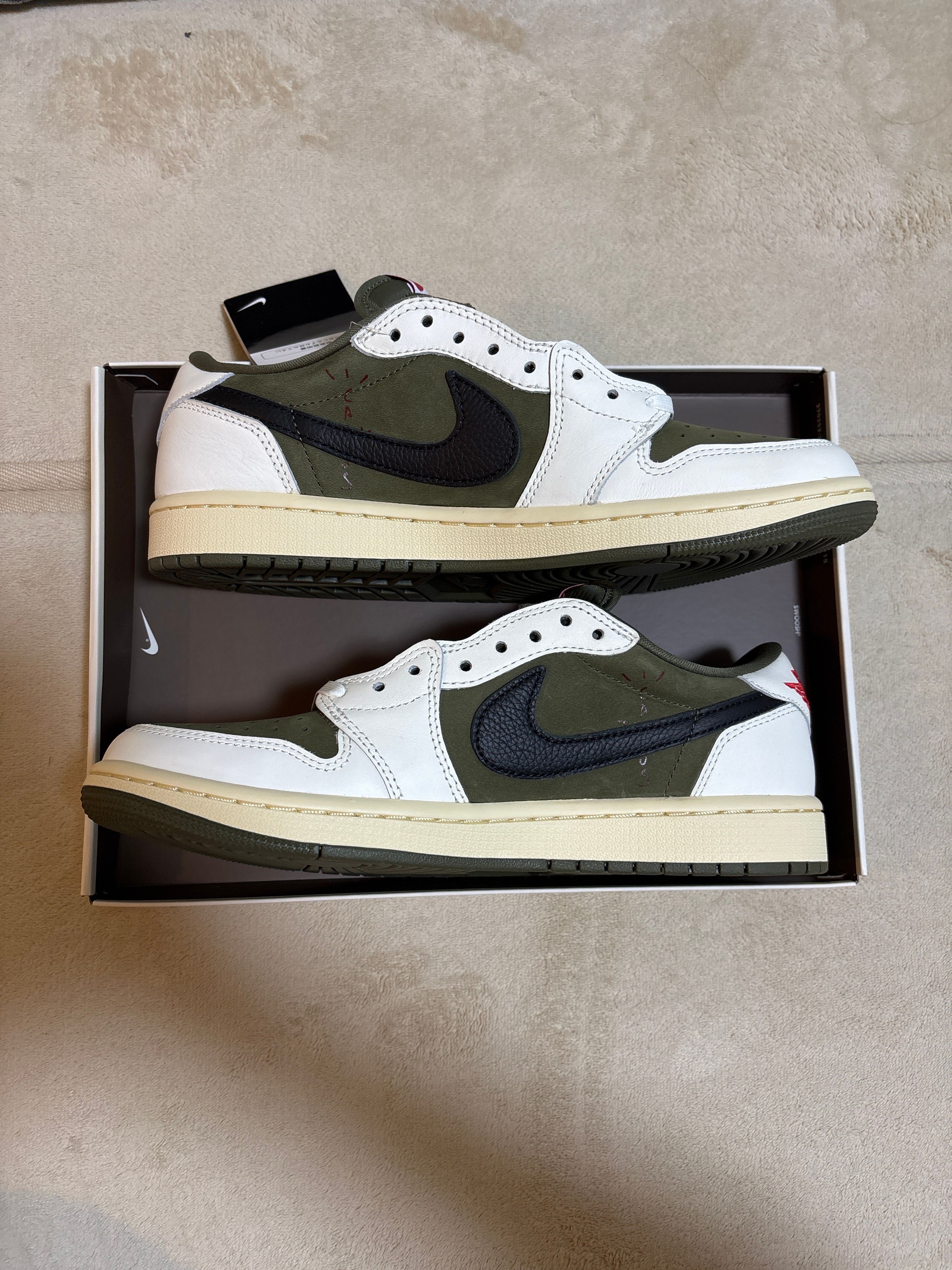 Travis Scott × Nike Air Jordan 1 Low OG SP "Reverse Olive"