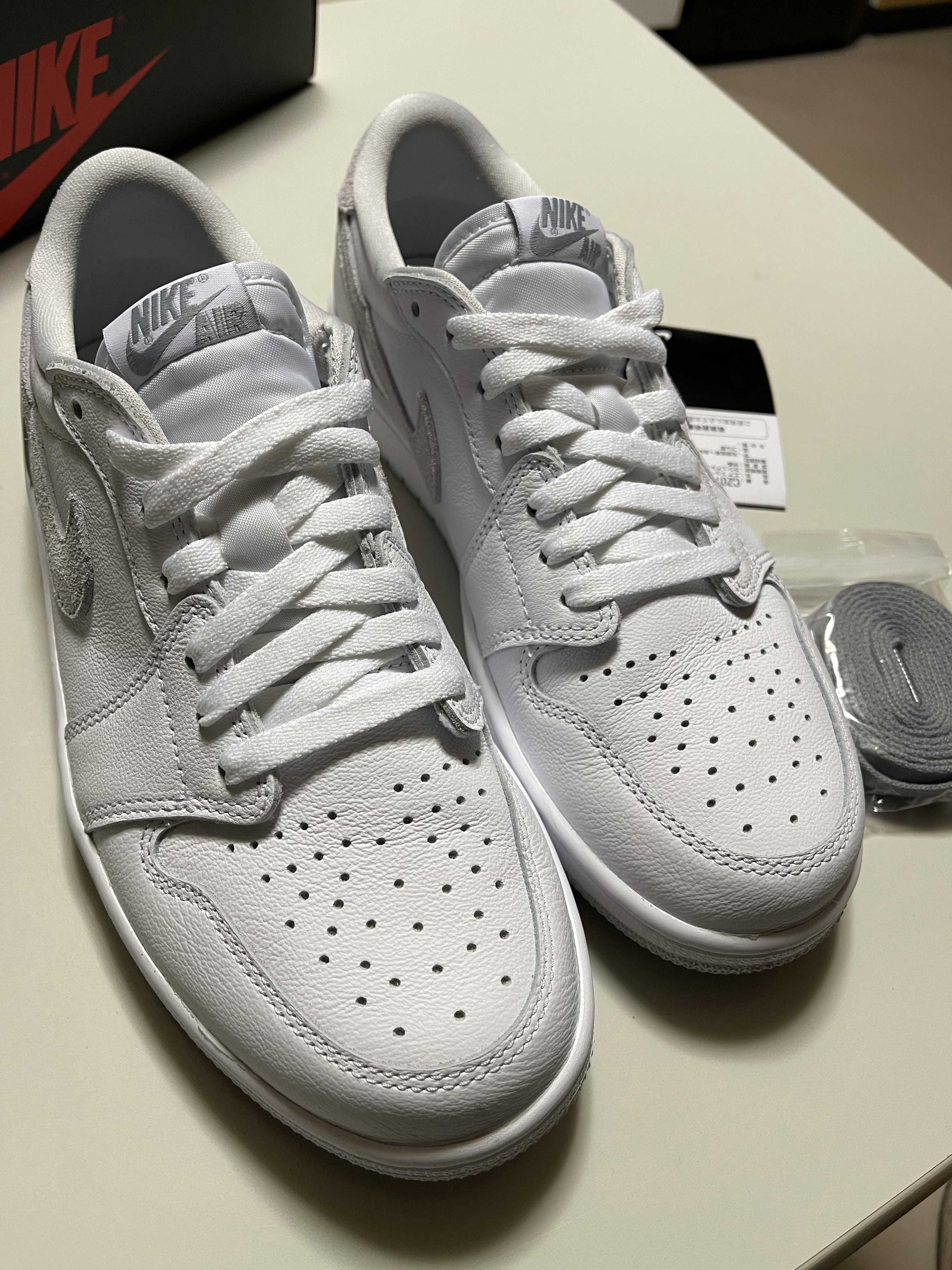 Nike Air Jordan 1 Low OG "Neutral Grey"