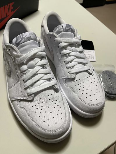 Nike Air Jordan 1 Low OG "Neutral Grey"