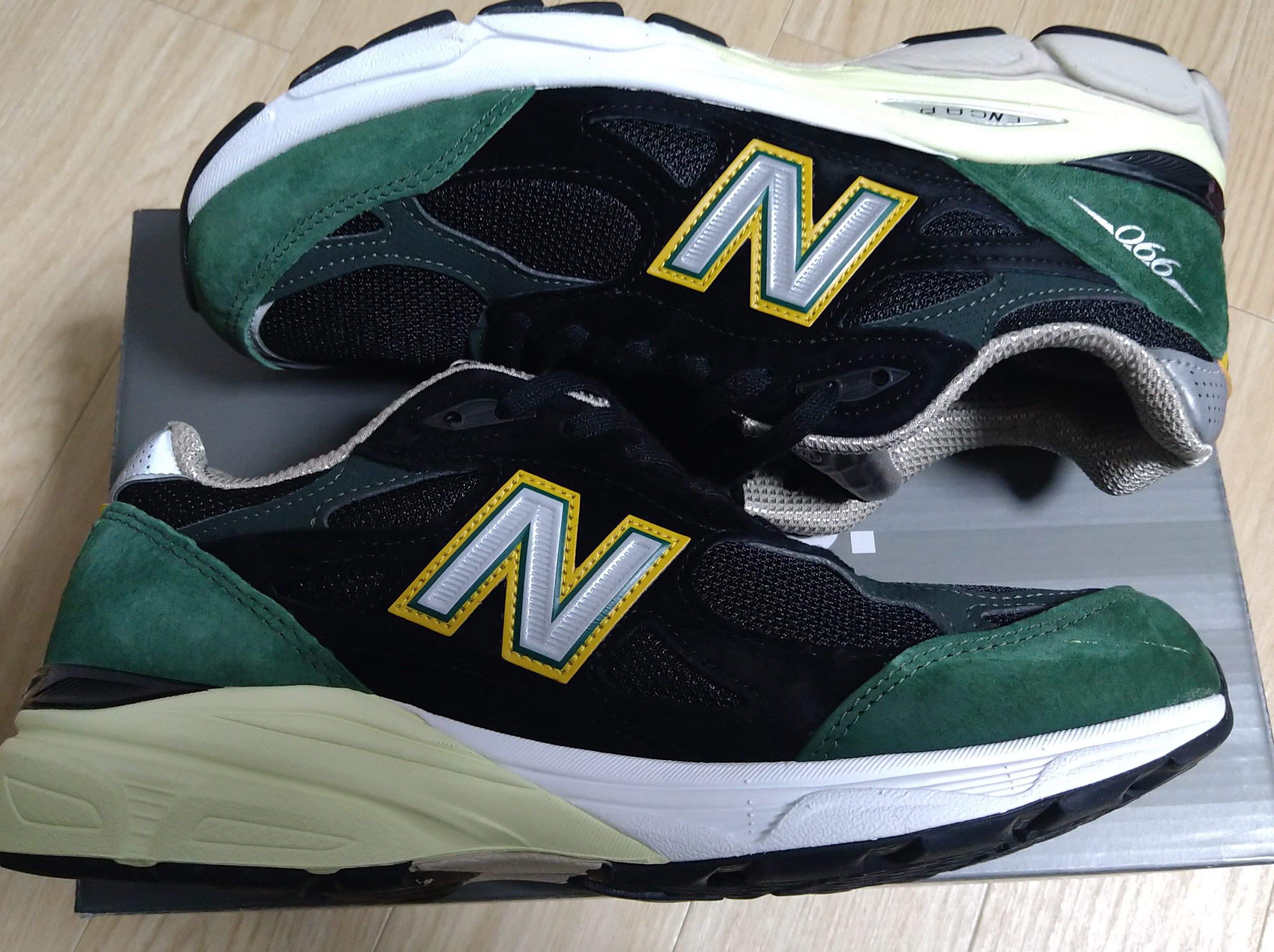 New Balance 990V3 "Black/Green/Yellow"